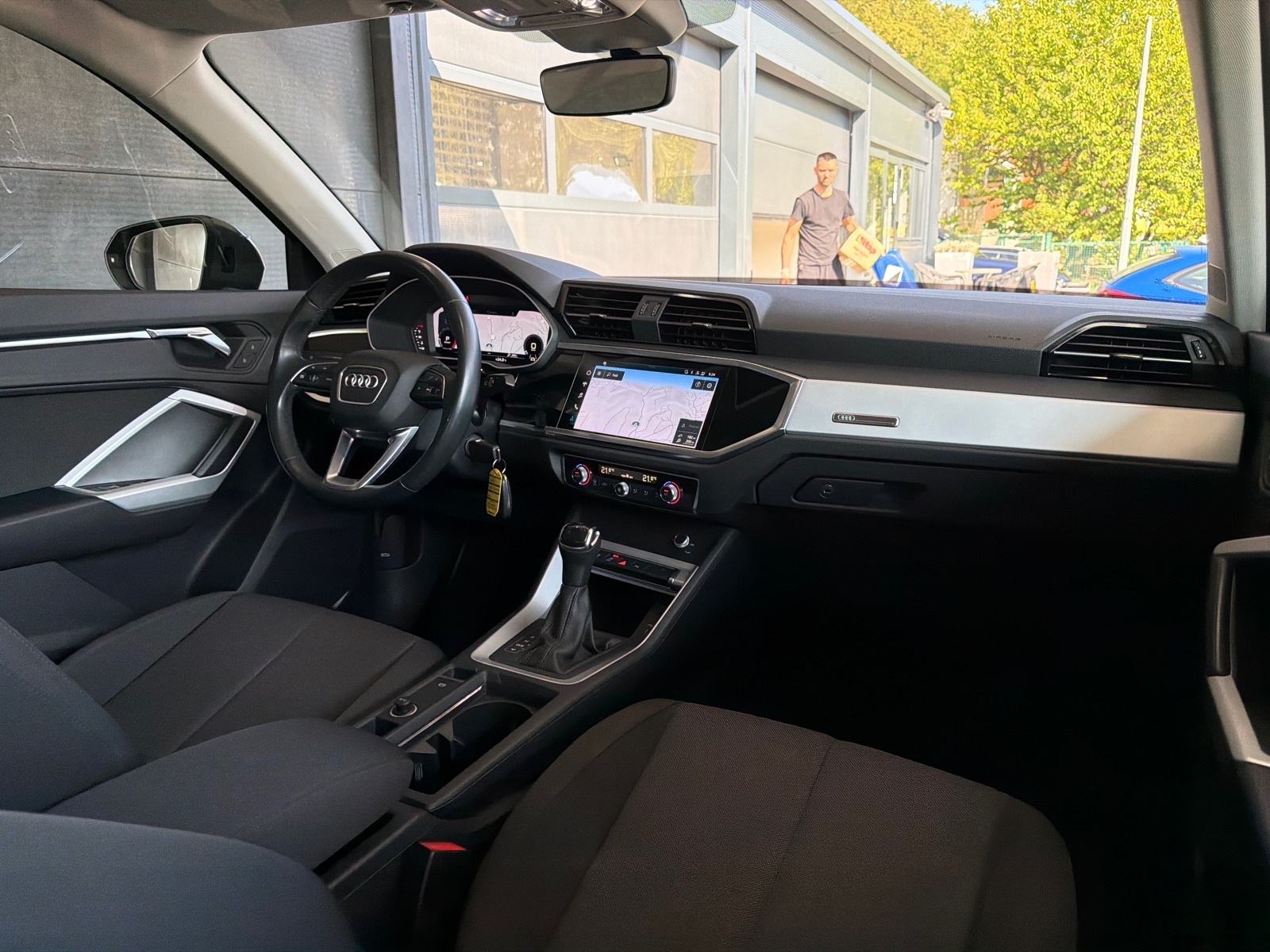 Audi Q3 35 TFSI AUTOMATIK,ACC,RADAR,BLIND SPOT,LED,AMBIENT,U PDV-U!, fotografija 5