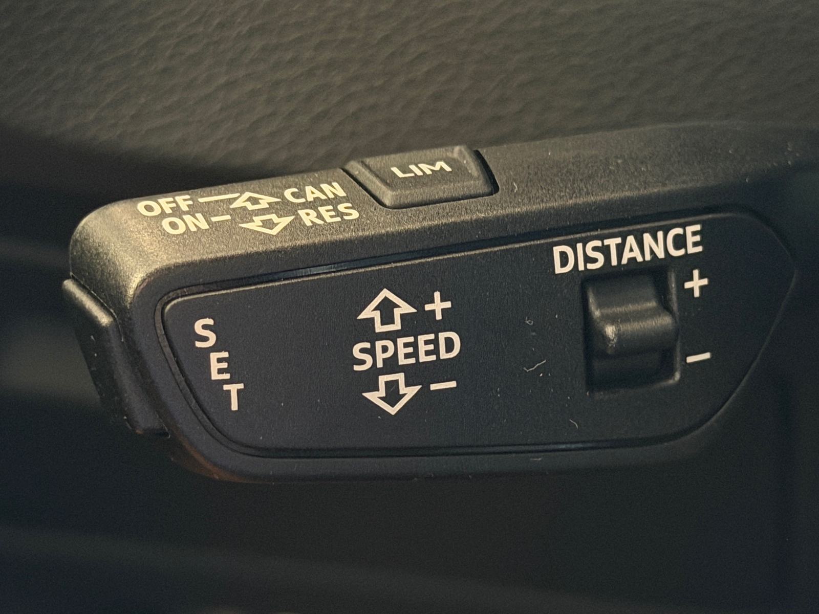Audi Q3 35 TFSI AUTOMATIK,ACC,RADAR,BLIND SPOT,LED,AMBIENT,U PDV-U!, fotografija 14