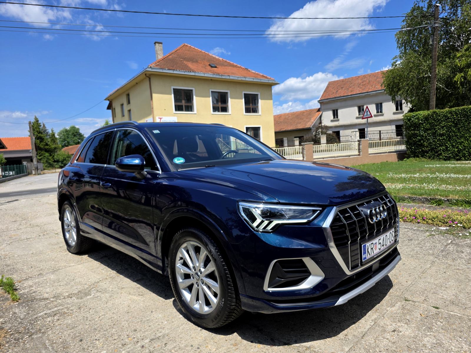 AUDI Q3 35 TFSI Automatik *Advanced *reg. godinu dana *96.000 km, fotografija 2