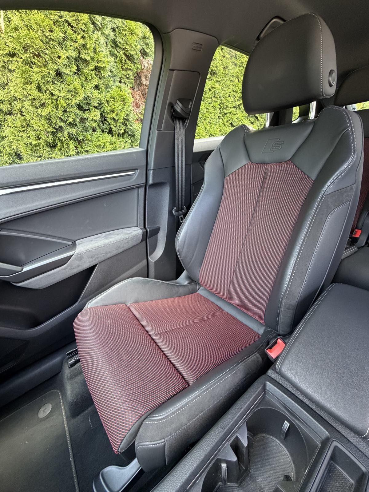 Audi Q3 35 TFSI S-LINE S-TRONIC SPORTBACK ALCANTARA SERVISNA LED, fotografija 12