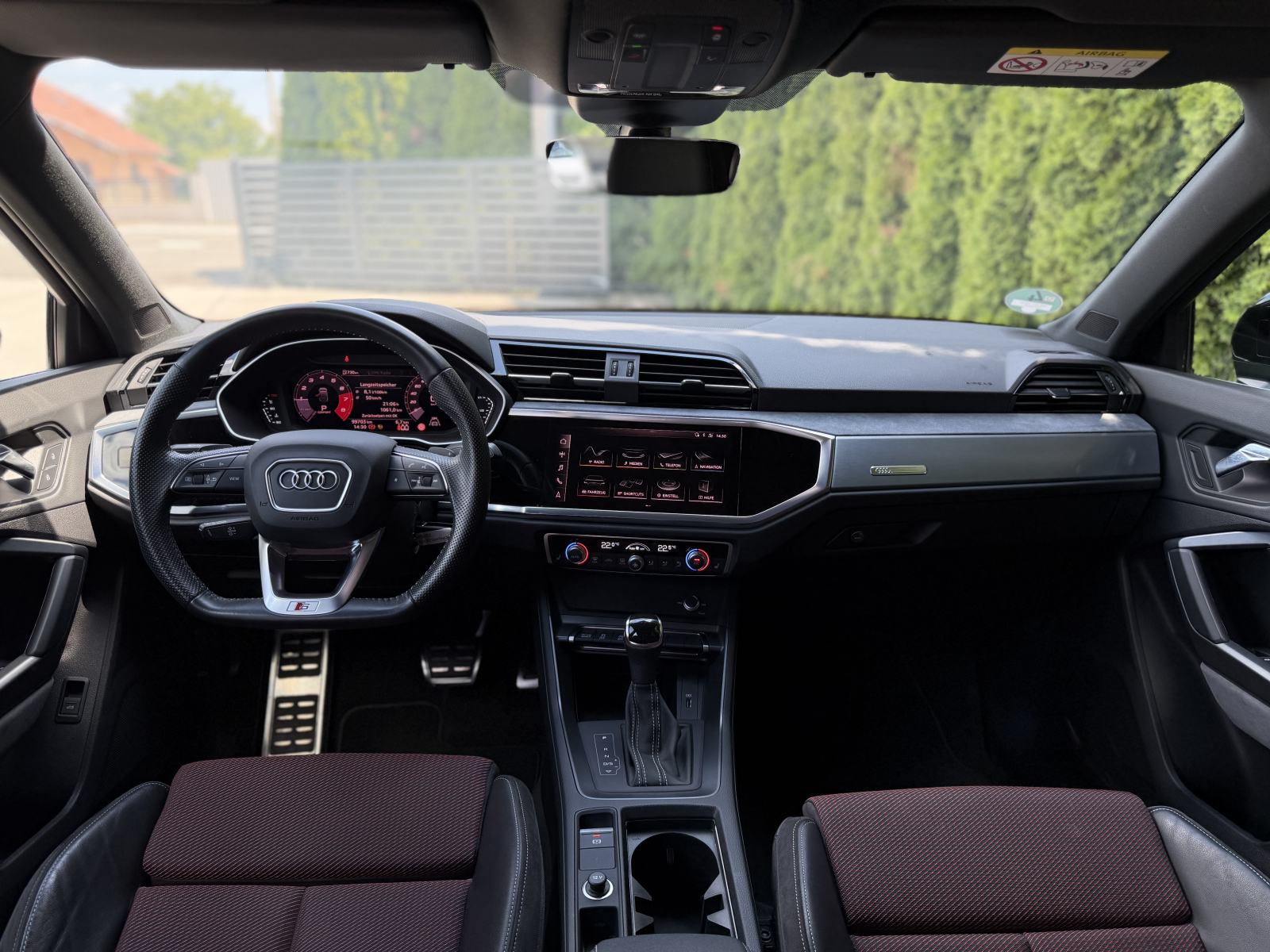 Audi Q3 35 TFSI S-LINE S-TRONIC SPORTBACK ALCANTARA SERVISNA LED, fotografija 7