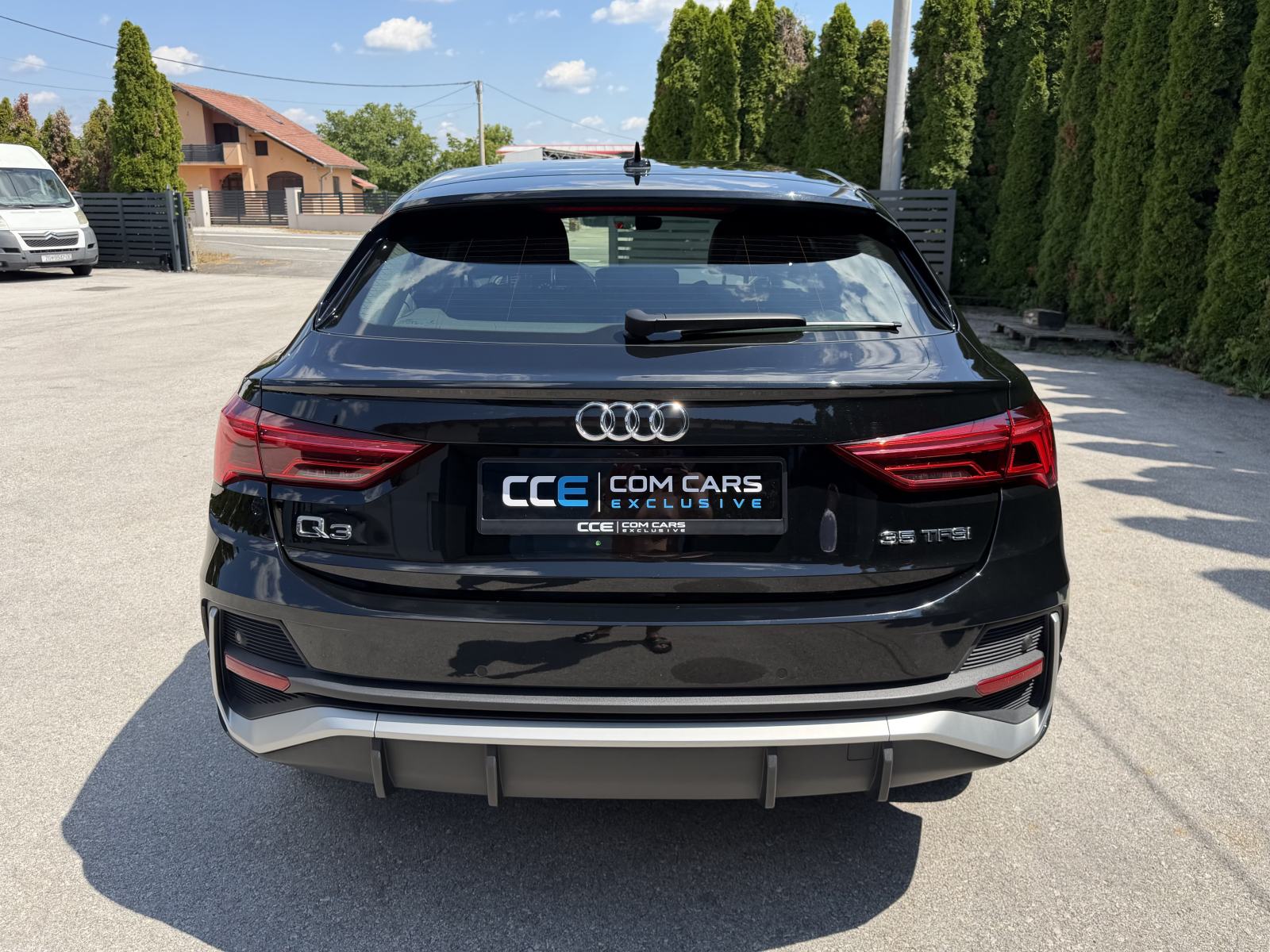 Audi Q3 35 TFSI S-LINE S-TRONIC SPORTBACK ALCANTARA SERVISNA LED, fotografija 4