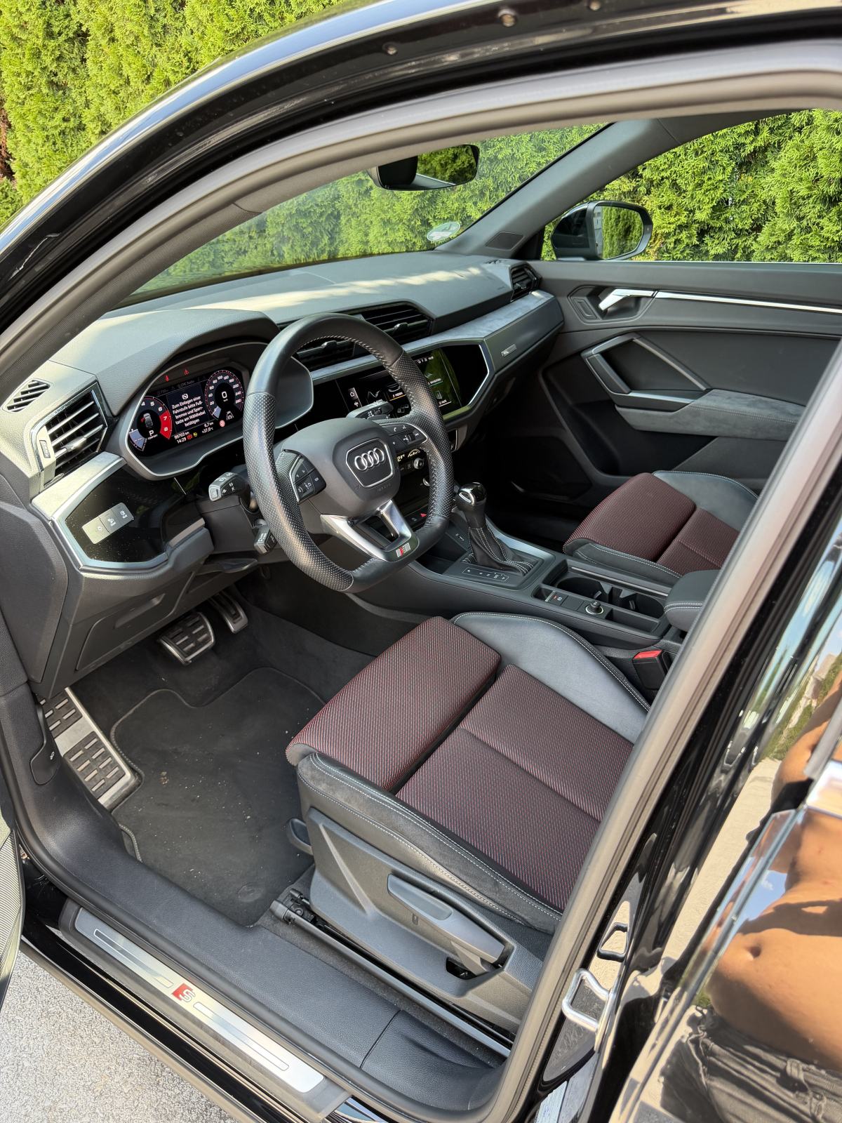 Audi Q3 35 TFSI S-LINE S-TRONIC SPORTBACK ALCANTARA SERVISNA LED, fotografija 8