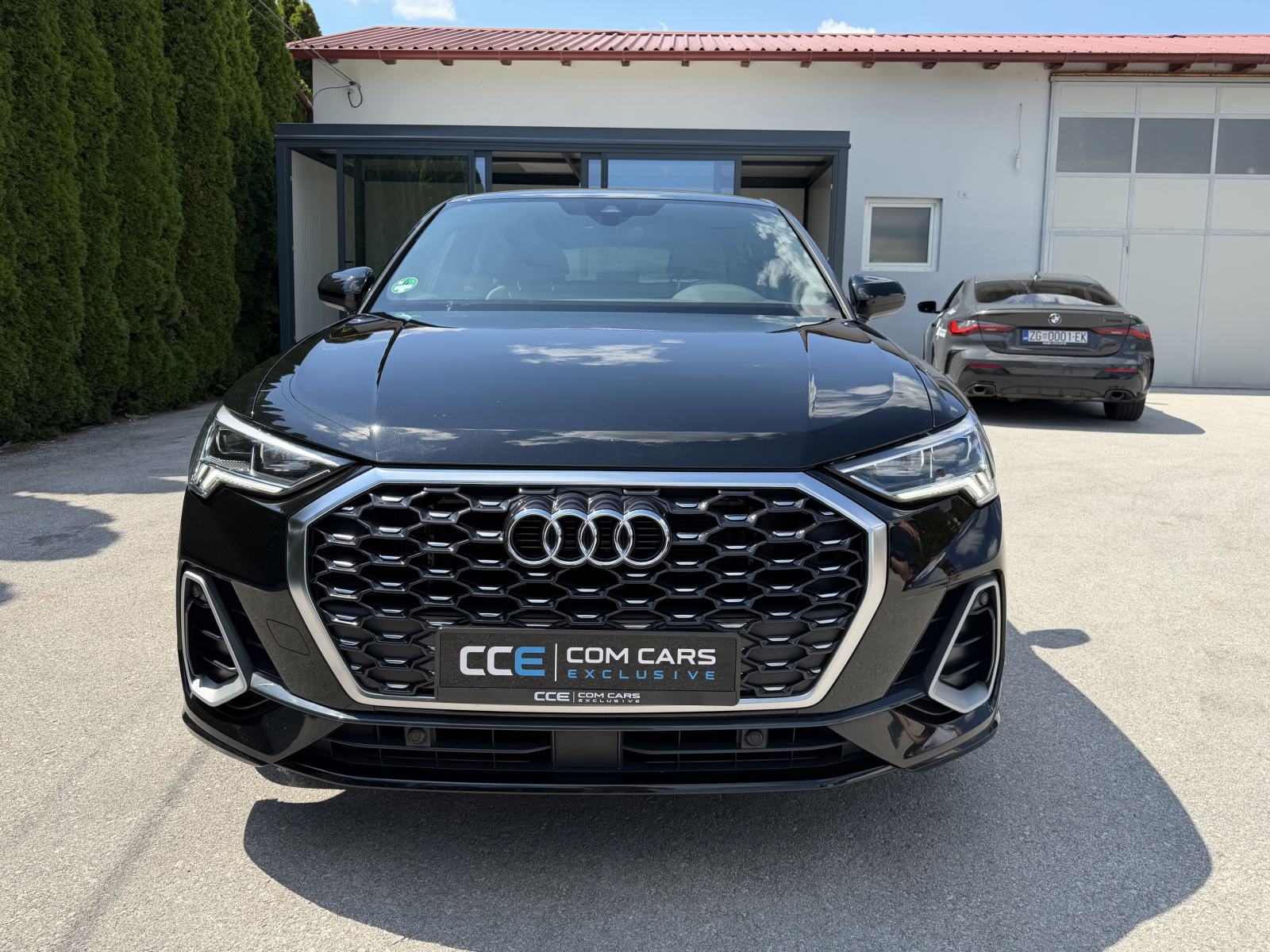 Audi Q3 35 TFSI S-LINE S-TRONIC SPORTBACK ALCANTARA SERVISNA LED, fotografija 2