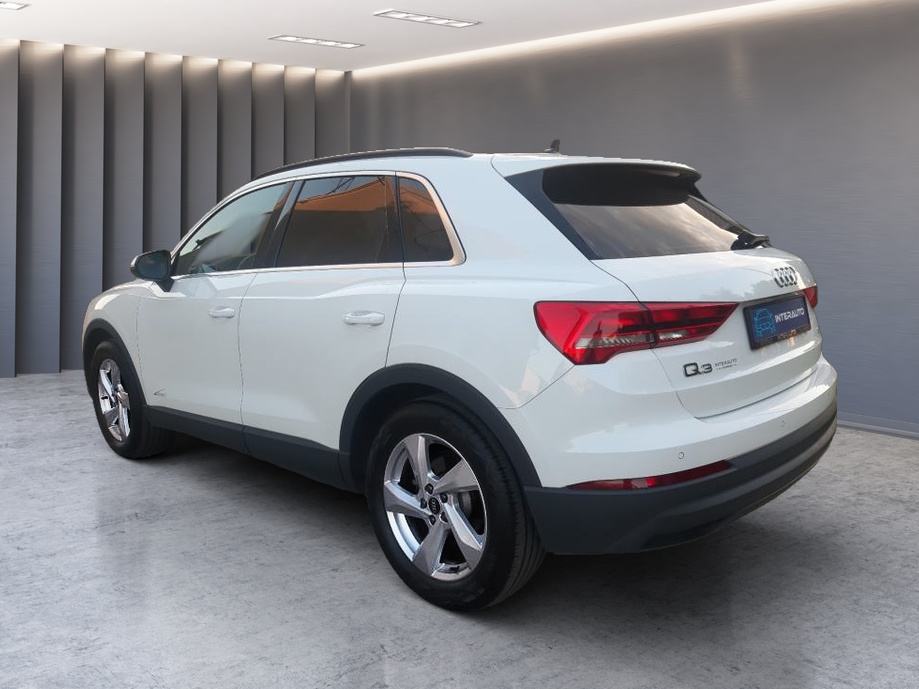 Audi Q3 35 TFSI-150KS-LED-PANORAMA-ŠIBER-JAMSTVO-LEASING-REG.4/2027, fotografija 3