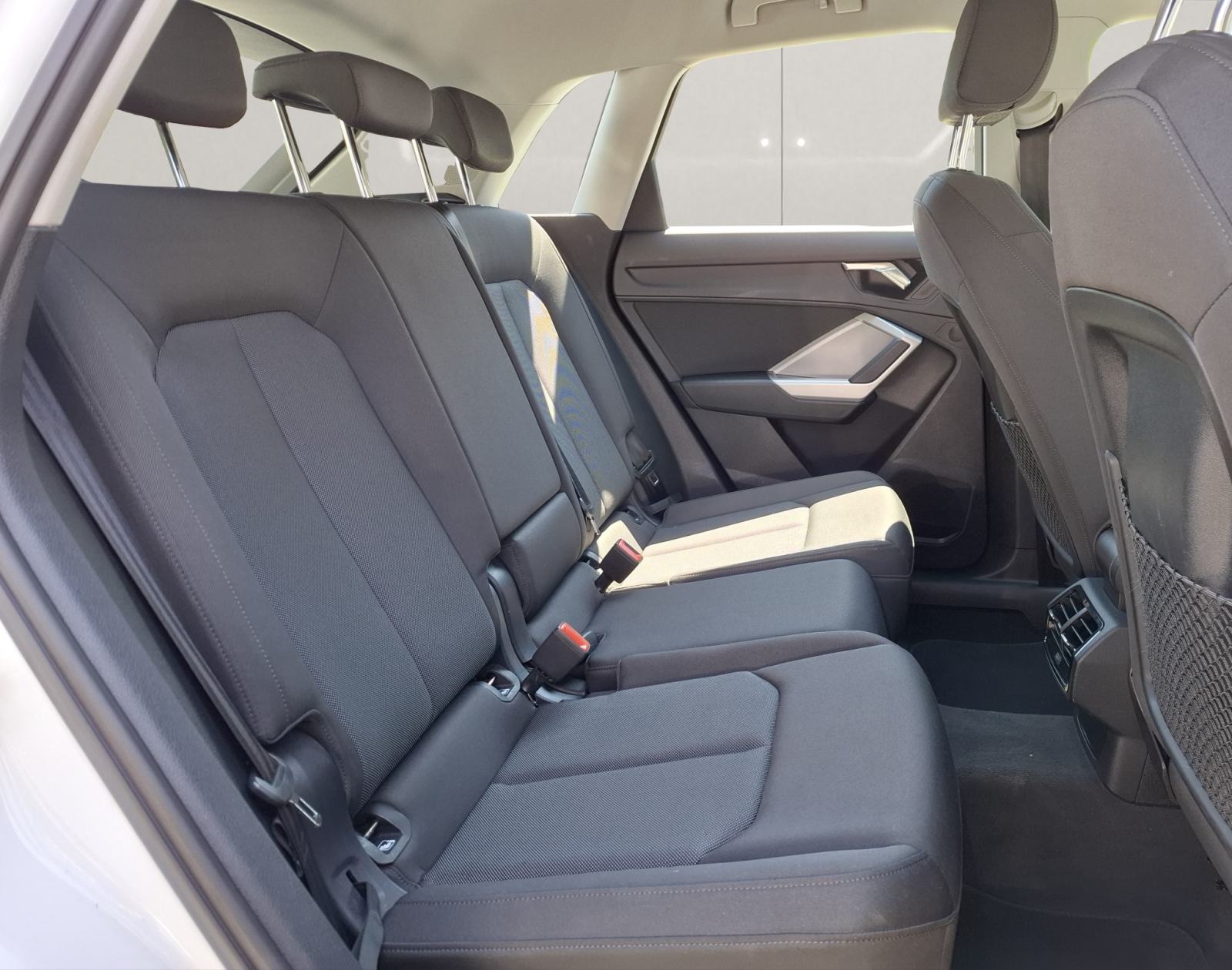 Audi Q3 35 TFSI, fotografija 13