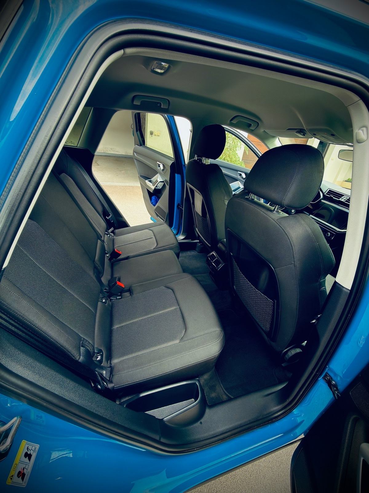 Audi Q3 35 TFSI // S tronic // S line // Black optic, fotografija 10