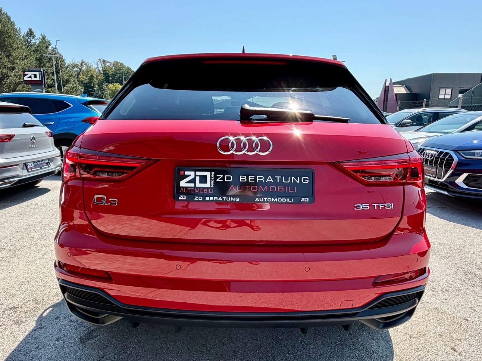 Audi Q3 35 TFSI S-Tronic *S-Line* FULL LED Navi Keyless R18 Servisna, fotografija 8