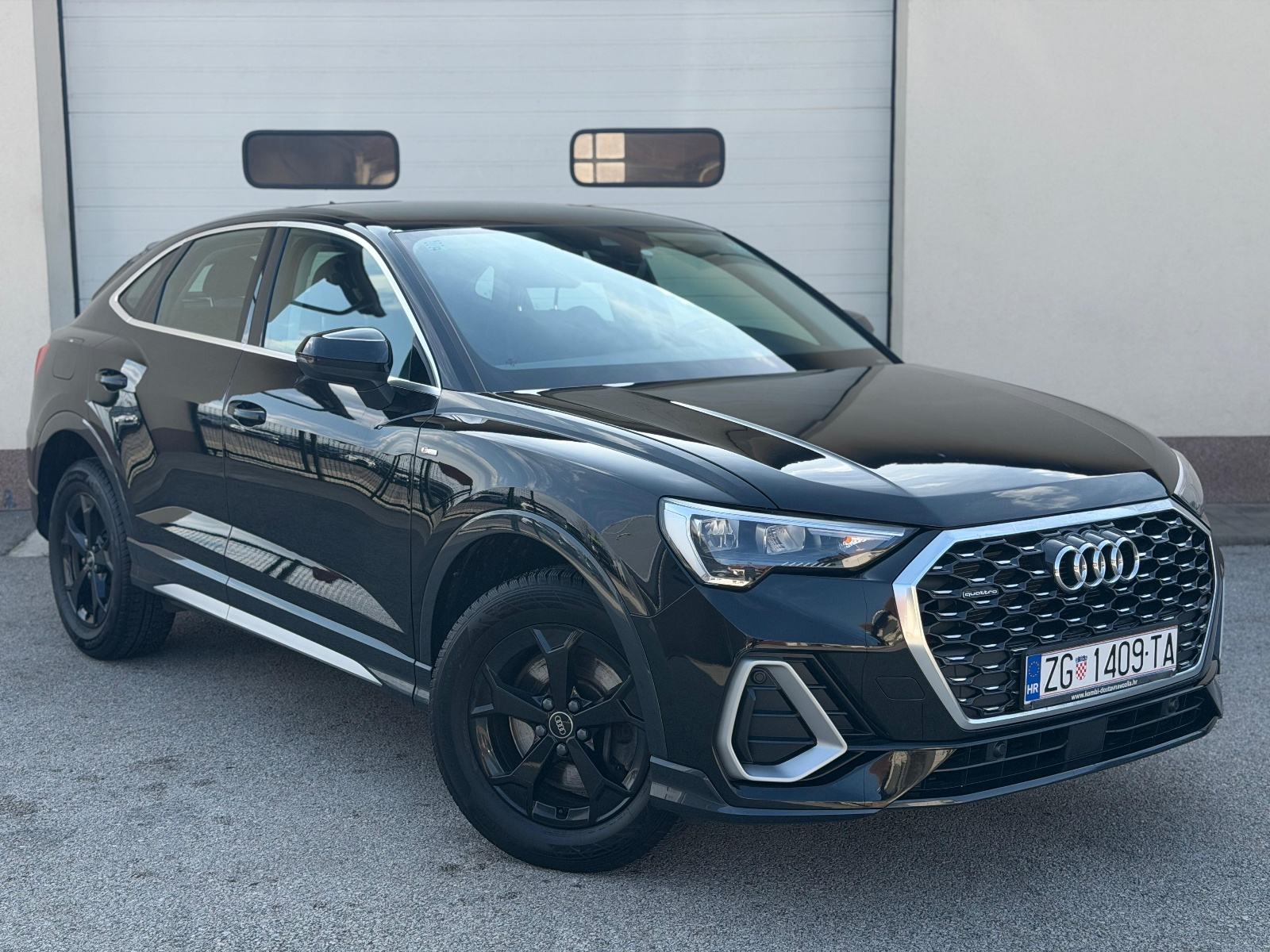 Audi Q3 40 TDI QUATRO S-LINE, fotografija 2