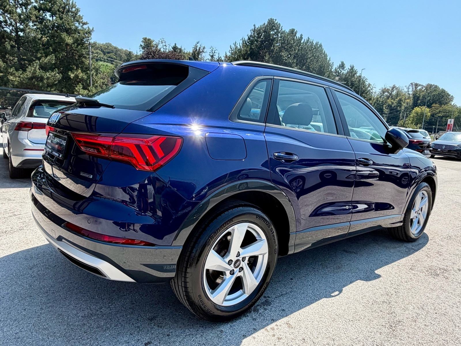 Audi Q3 40 TFSI S-Tronic *Quattro* FULL LED Panorama Navi R18 Servisna, fotografija 4