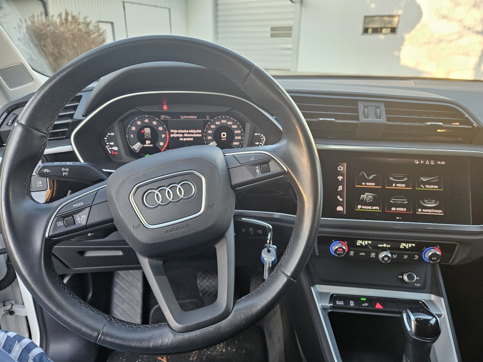 Audi Q3 TFSIe 45 S tronic 2021g automatik plug in hybrid reg.do 12/26, fotografija 11