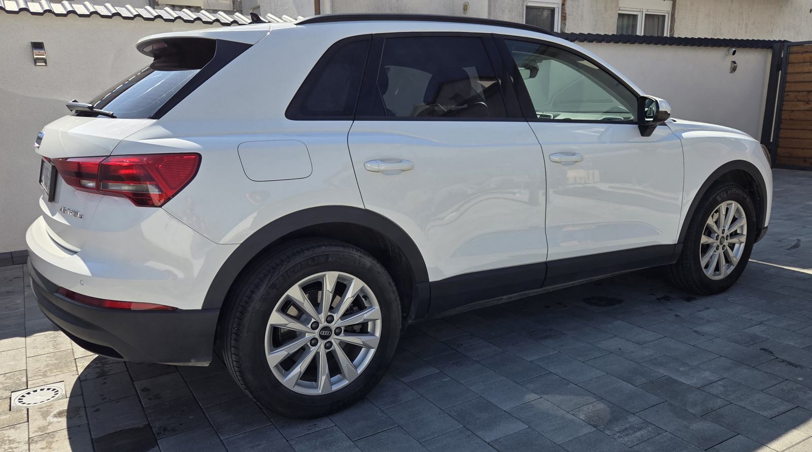 Audi Q3 45 TFSI e-hybrid/automatik/registriran/leasing, fotografija 7