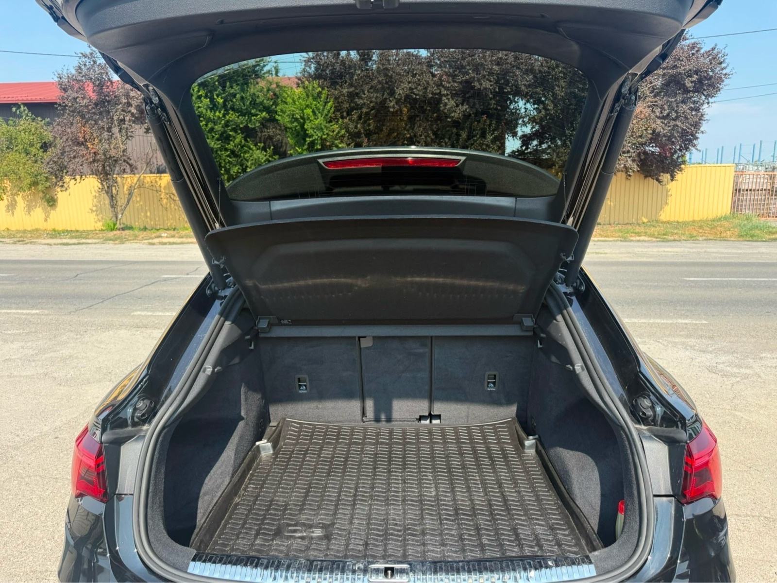 Audi Q3 45 TFSI QUATTRO SPORTBACK S-line, virtual, black optik, dig.ma, fotografija 19