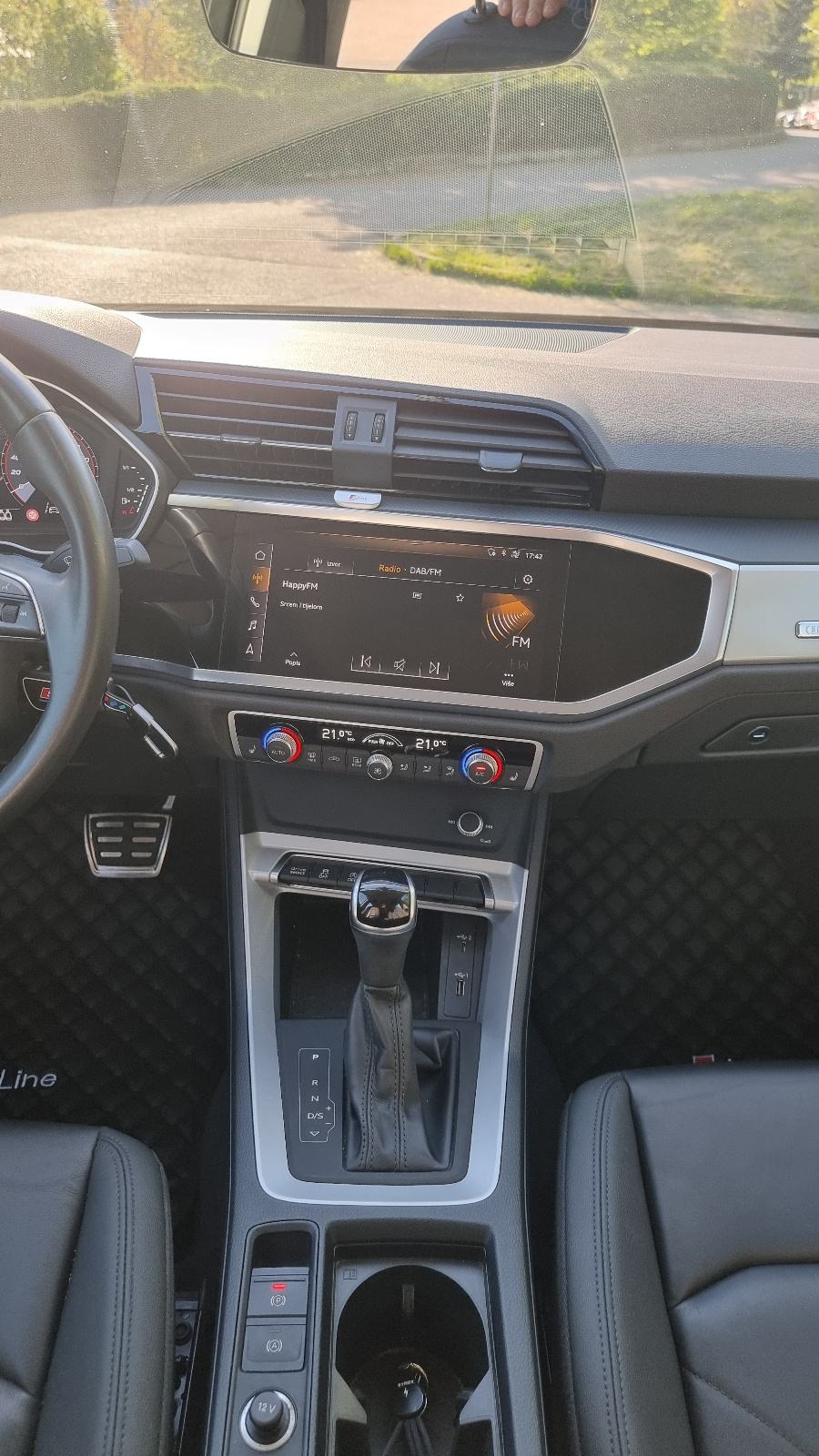 Audi Q3 Coupe 35 TDI S-line, fotografija 9