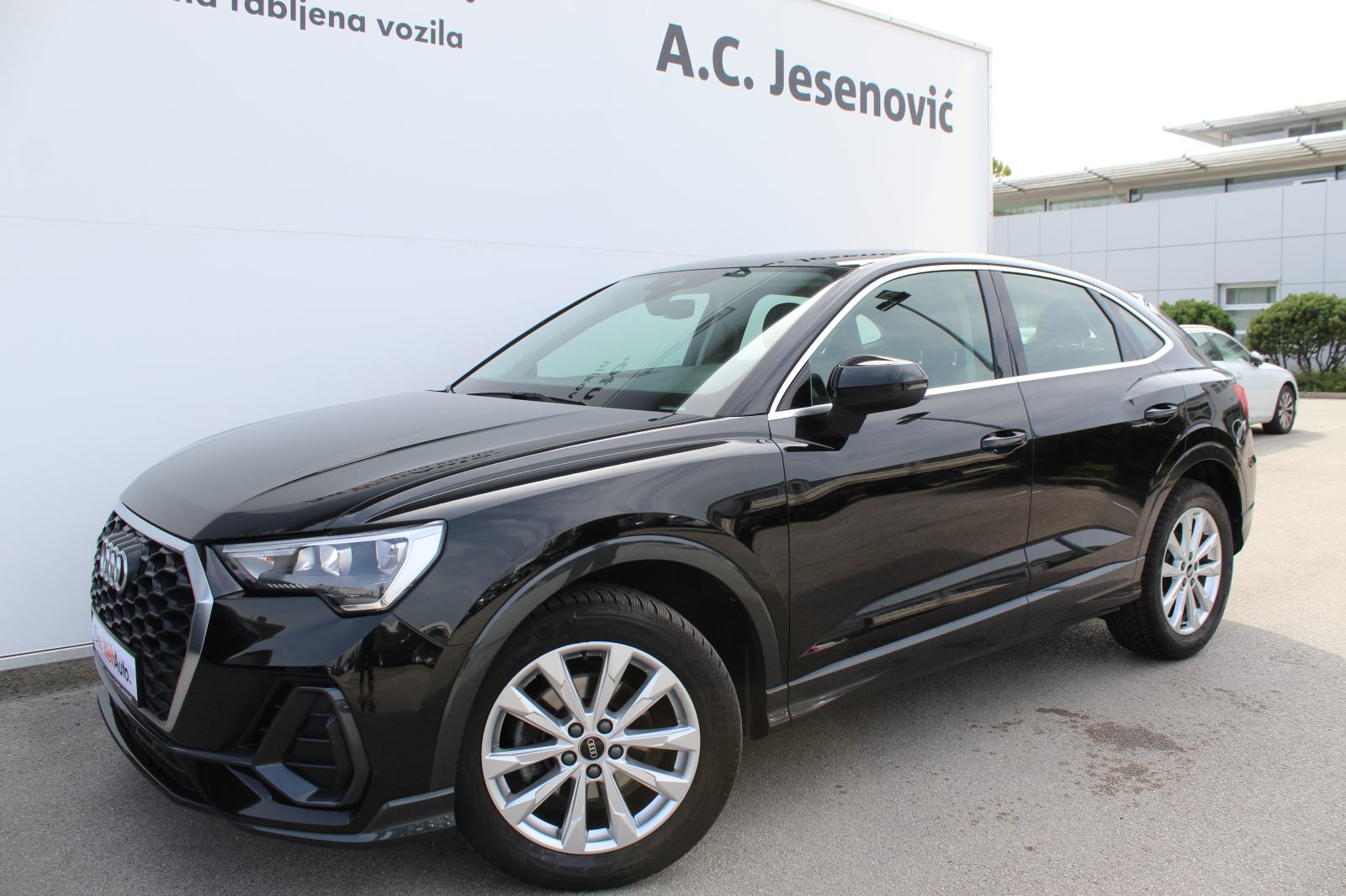 Audi Q3 SB 35TDI S tronic, fotografija 7