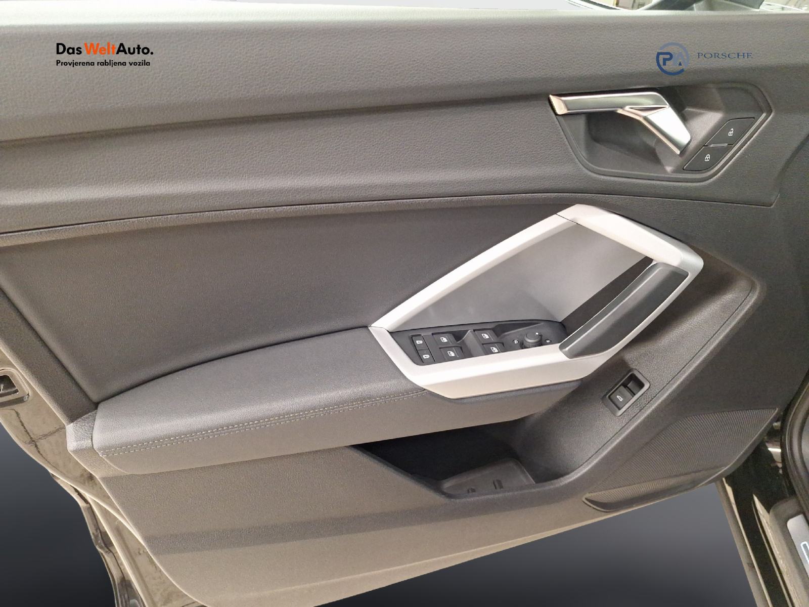 Audi Q3 SB 35TFSI S tr S line, fotografija 9