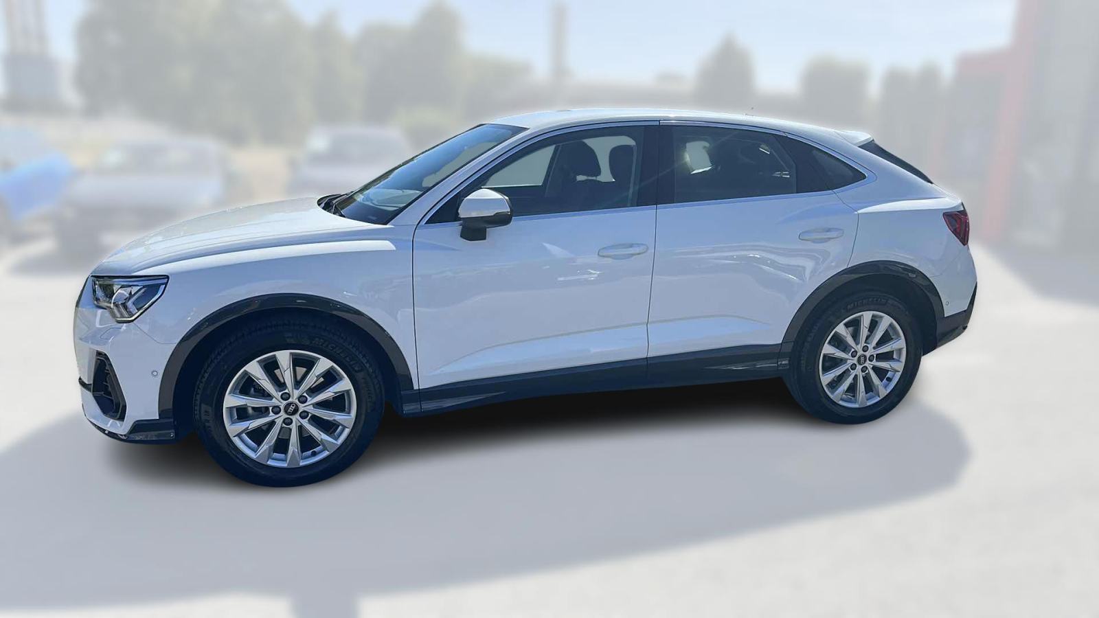 AUDI Q3 Sportback 2024 • PREMIUM jamstvo • AutoZubak Rabljena, fotografija 4
