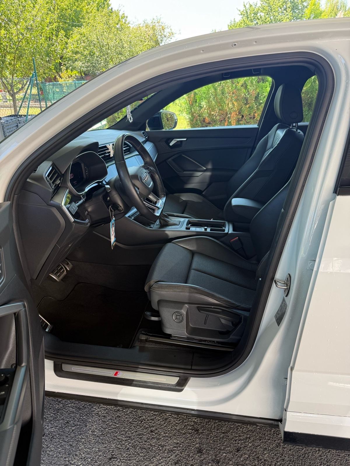 Audi Q3 Sportback 35 TDI S-line, fotografija 9