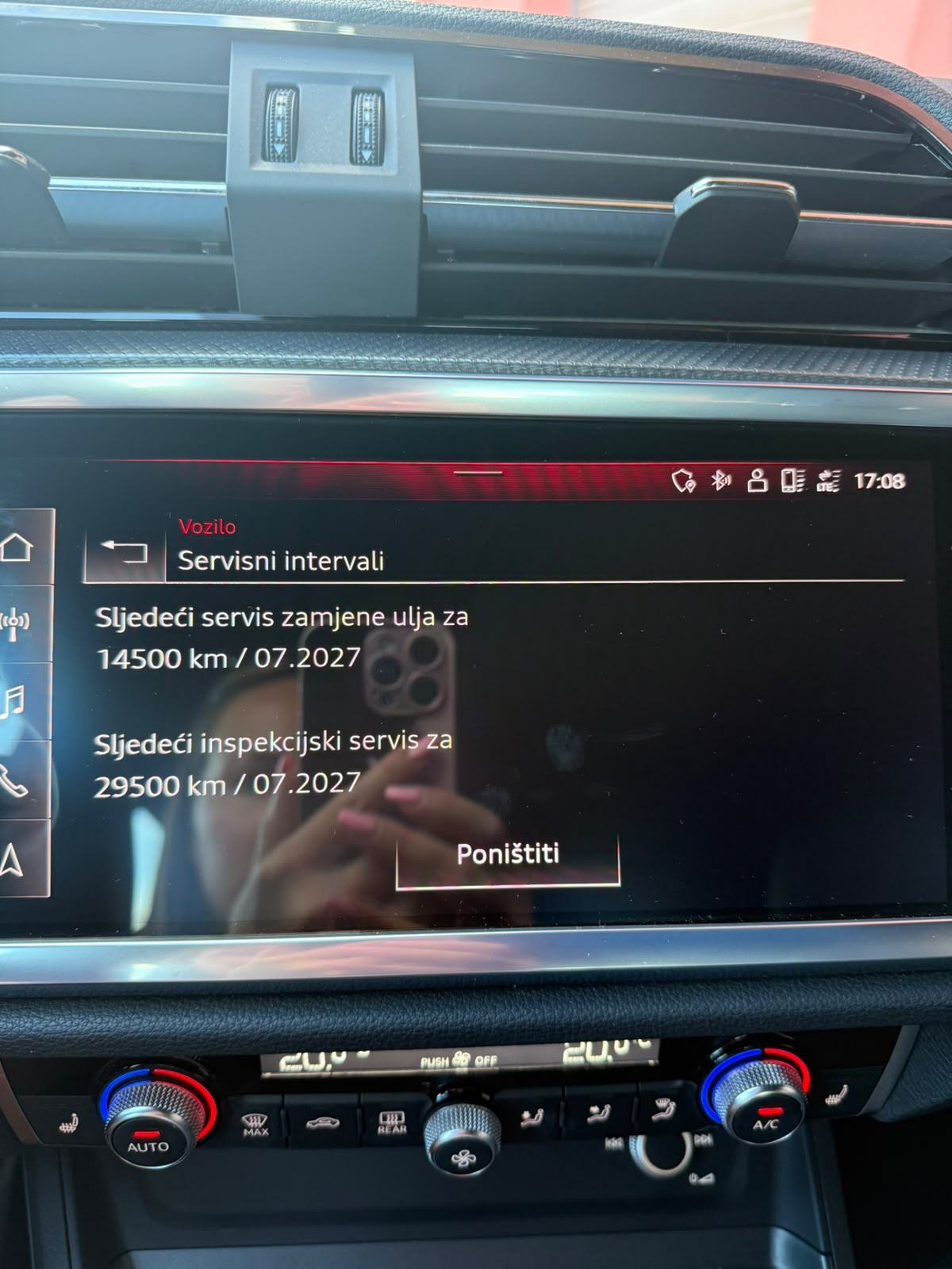 Audi Q3 Sportback 35 TDI S line – atraktivna Dew Silver mint boja, fotografija 15