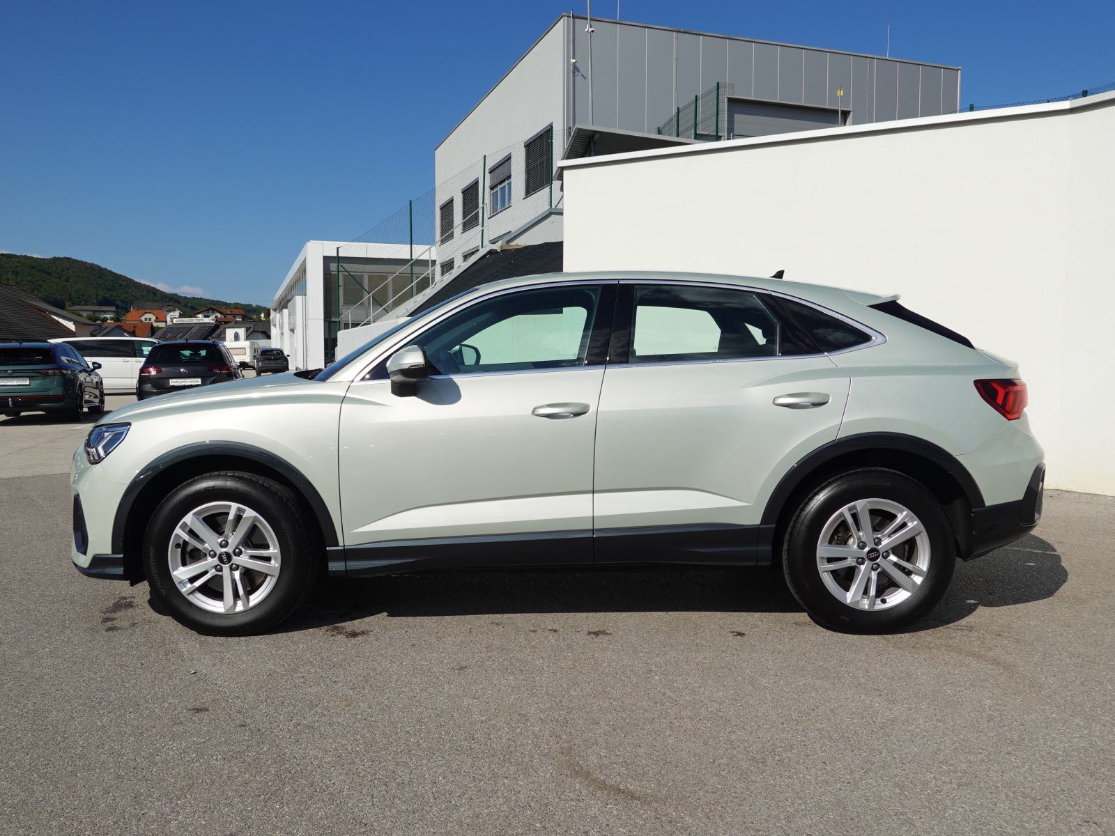 Audi Q3 Sportback 40 TFSI quattro S line S tronic+LED+OGR.SJE+KAMERA, fotografija 6