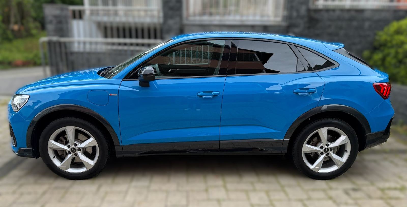 Audi Q3 Sportback 45 TFSI-e S-tronic,Sonos,3x S line,u PDV-u., fotografija 4