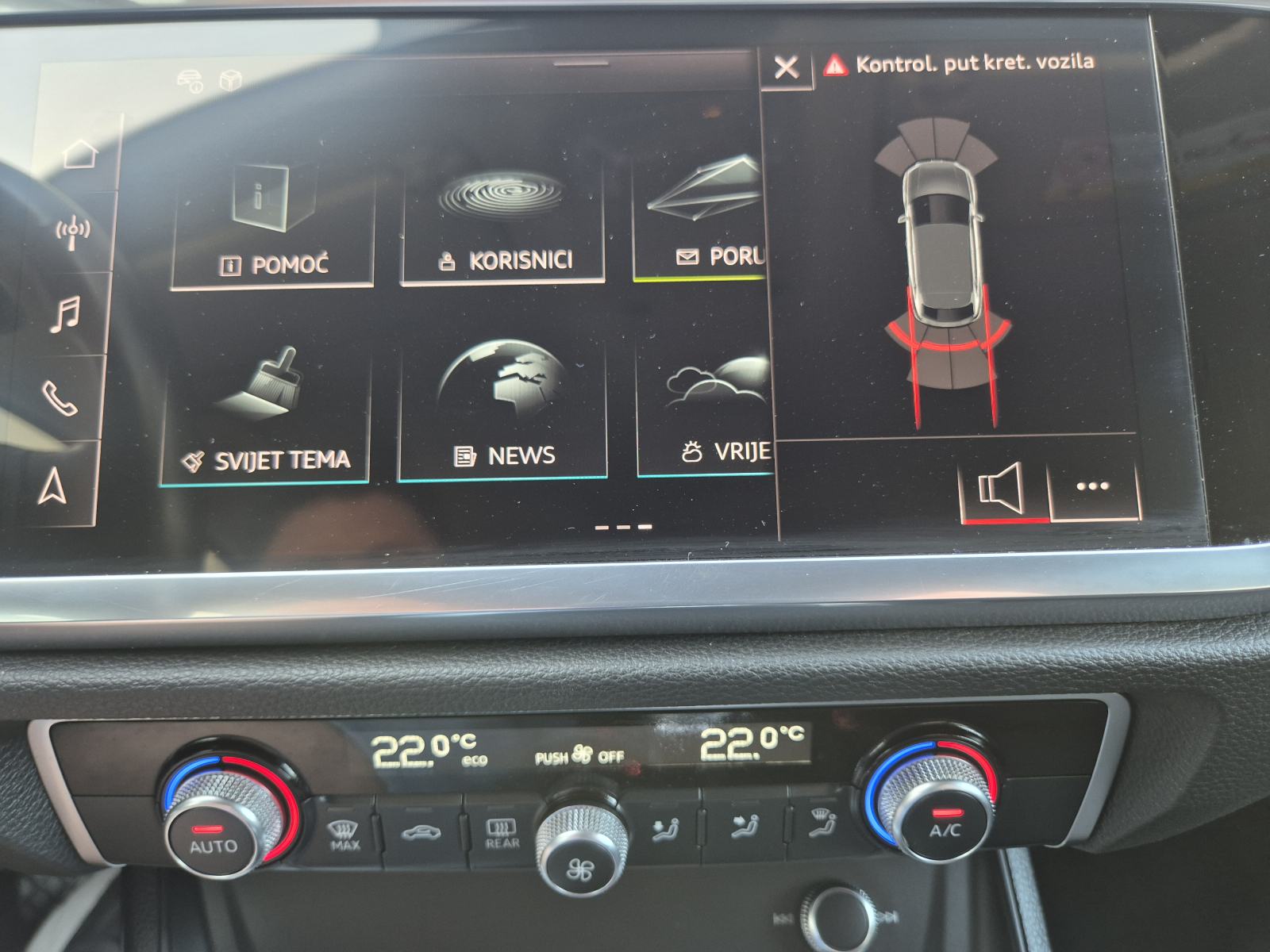 Audi Q3 Sportback 45 TFSIe Attraction S tronic, fotografija 19