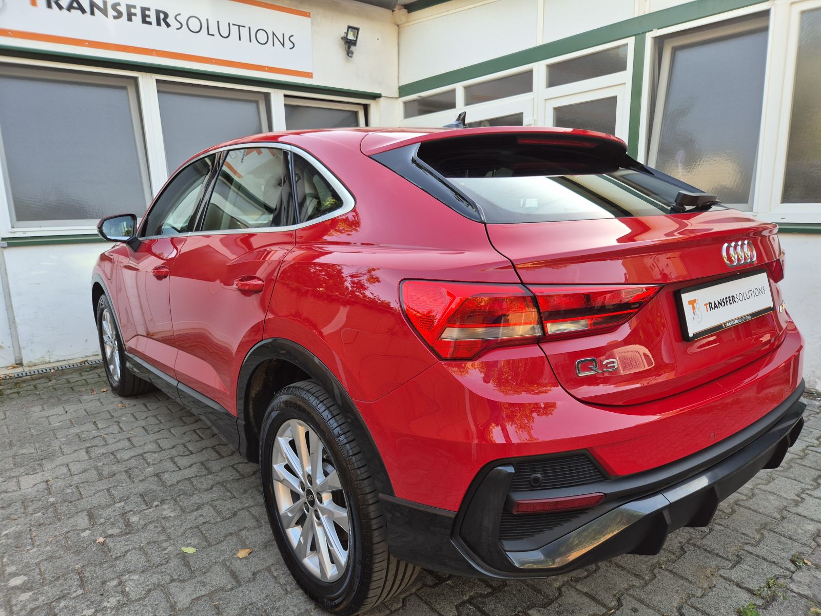 Audi Q3 Sportback 45 TFSIe Attraction S tronic, fotografija 2