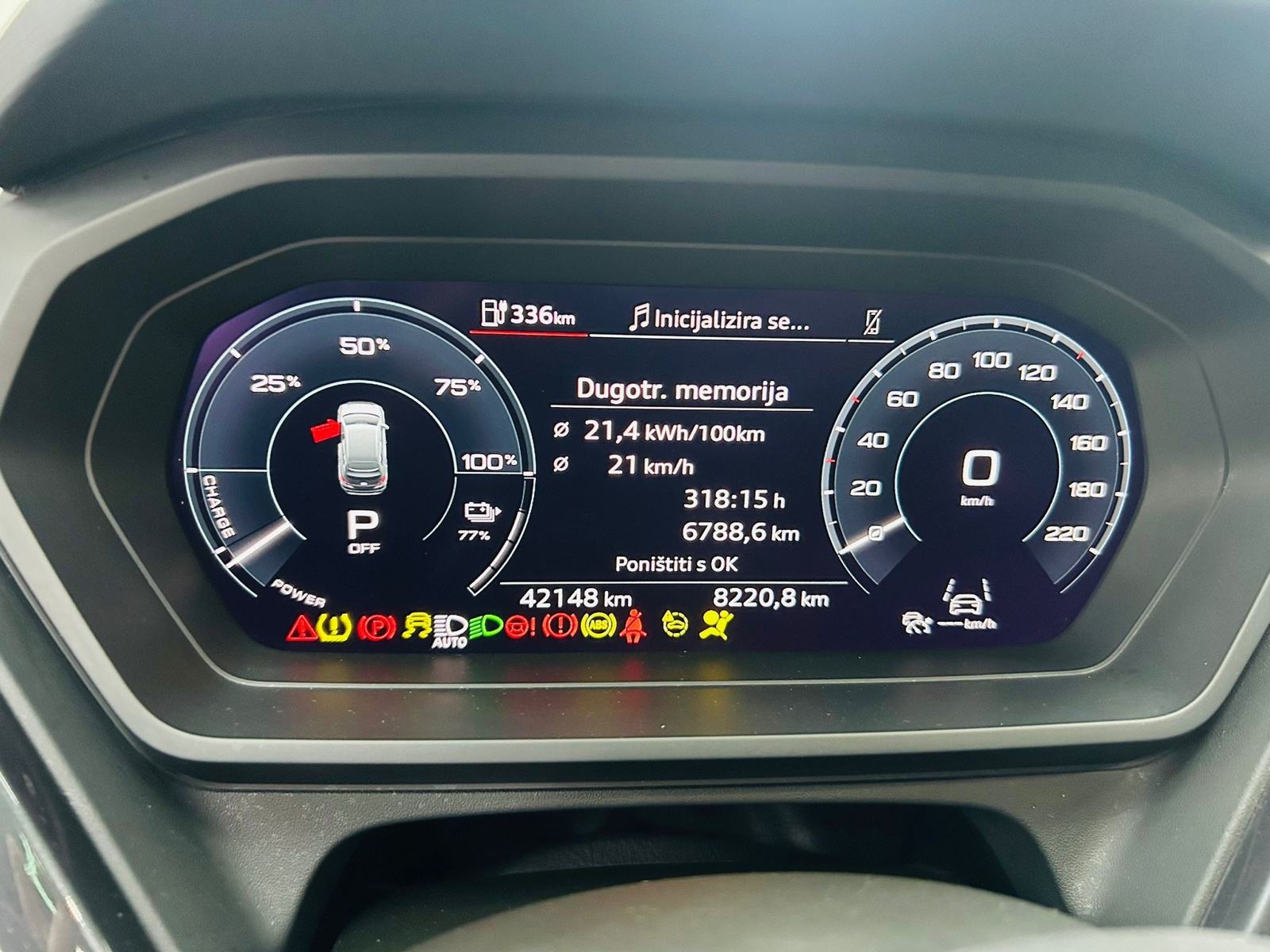 Audi Q4 40 E-TRON, fotografija 9