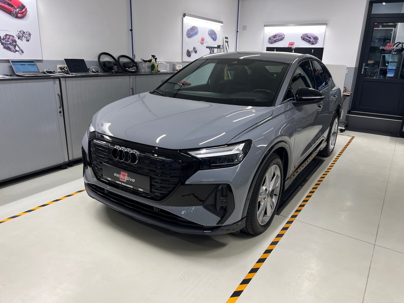 Audi Q4 e-tron 45 e-tron Sportback S-line quattro 2023, fotografija 1