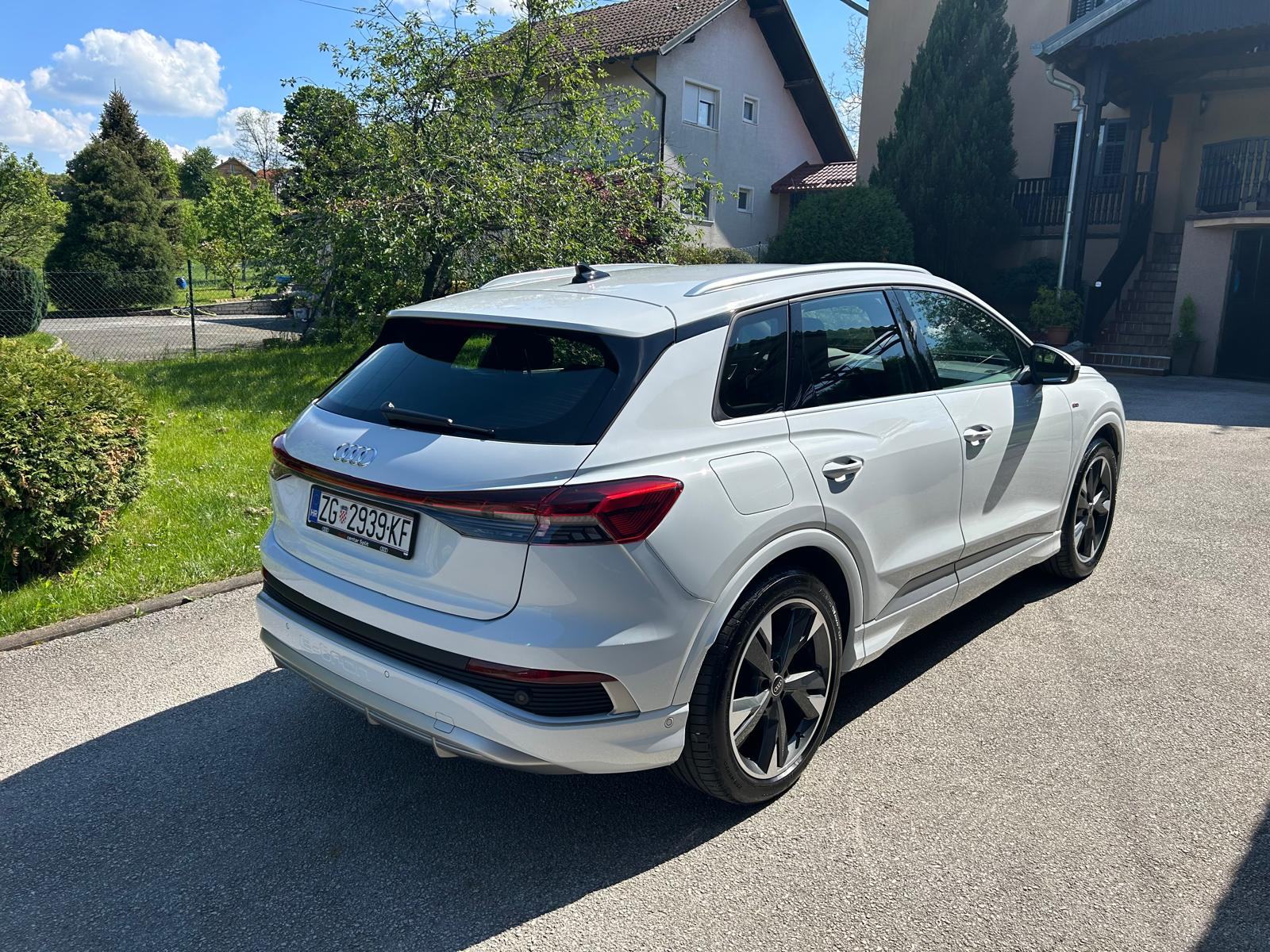 Audi Q4 e-tron 40*3xS-LINE*HR AUTO *ZAMJENA *LEASING *, fotografija 5