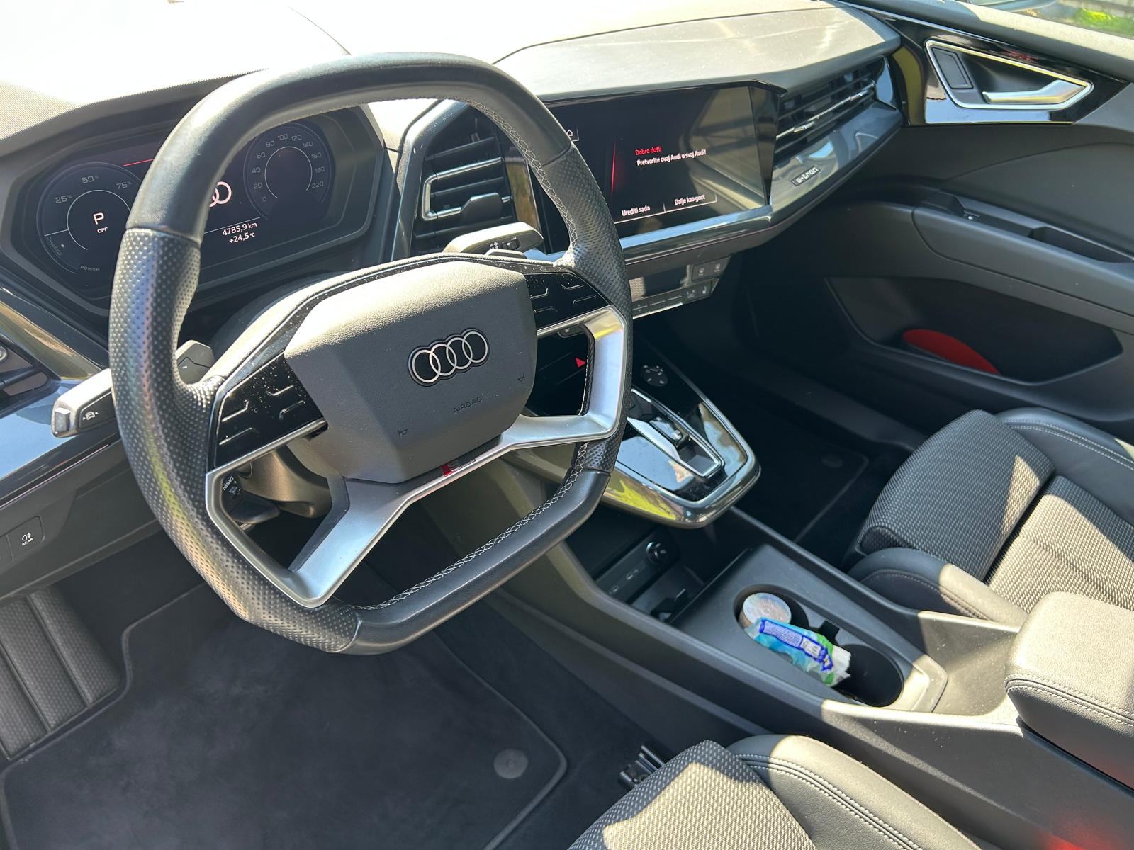 Audi Q4 e-tron 40*3xS-LINE*HR AUTO *ZAMJENA *LEASING *, fotografija 12