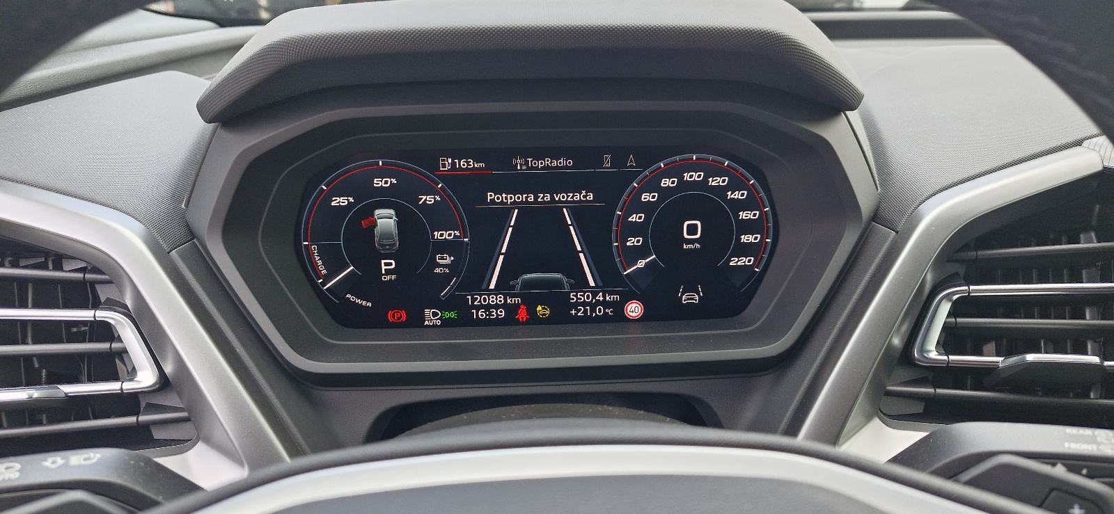 Audi Q4 e-tron e-tron 2024.6 mj, fotografija 15