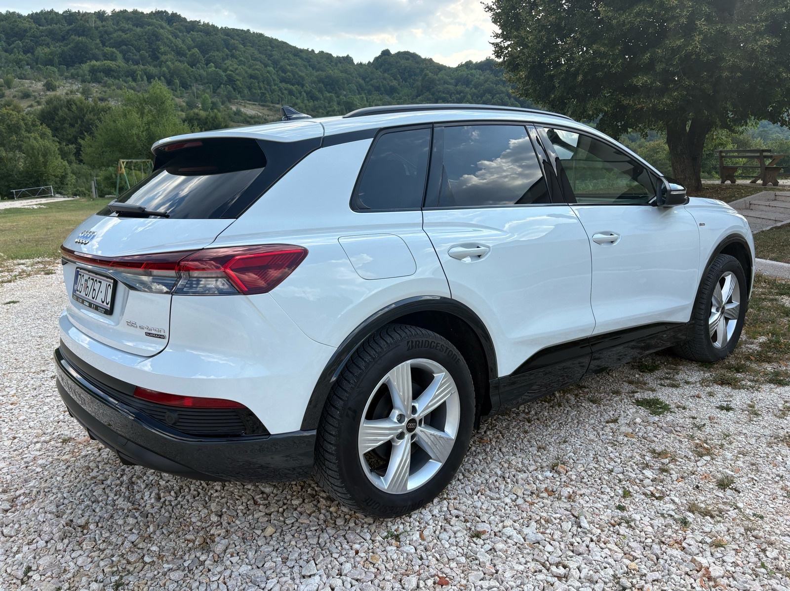 Audi Q4 e-tron e-tron automatik, fotografija 5