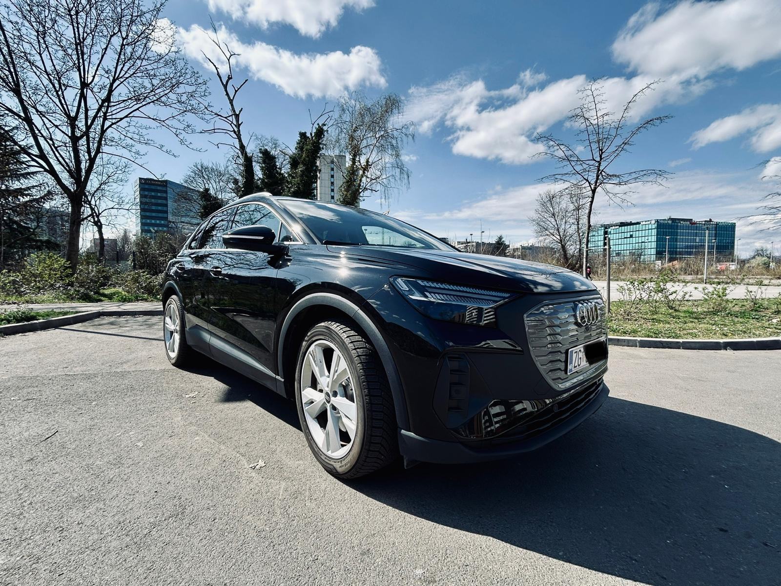 Audi Q4 e-tron, jamstvo do 2030, matrix, kao nov, fotografija 2