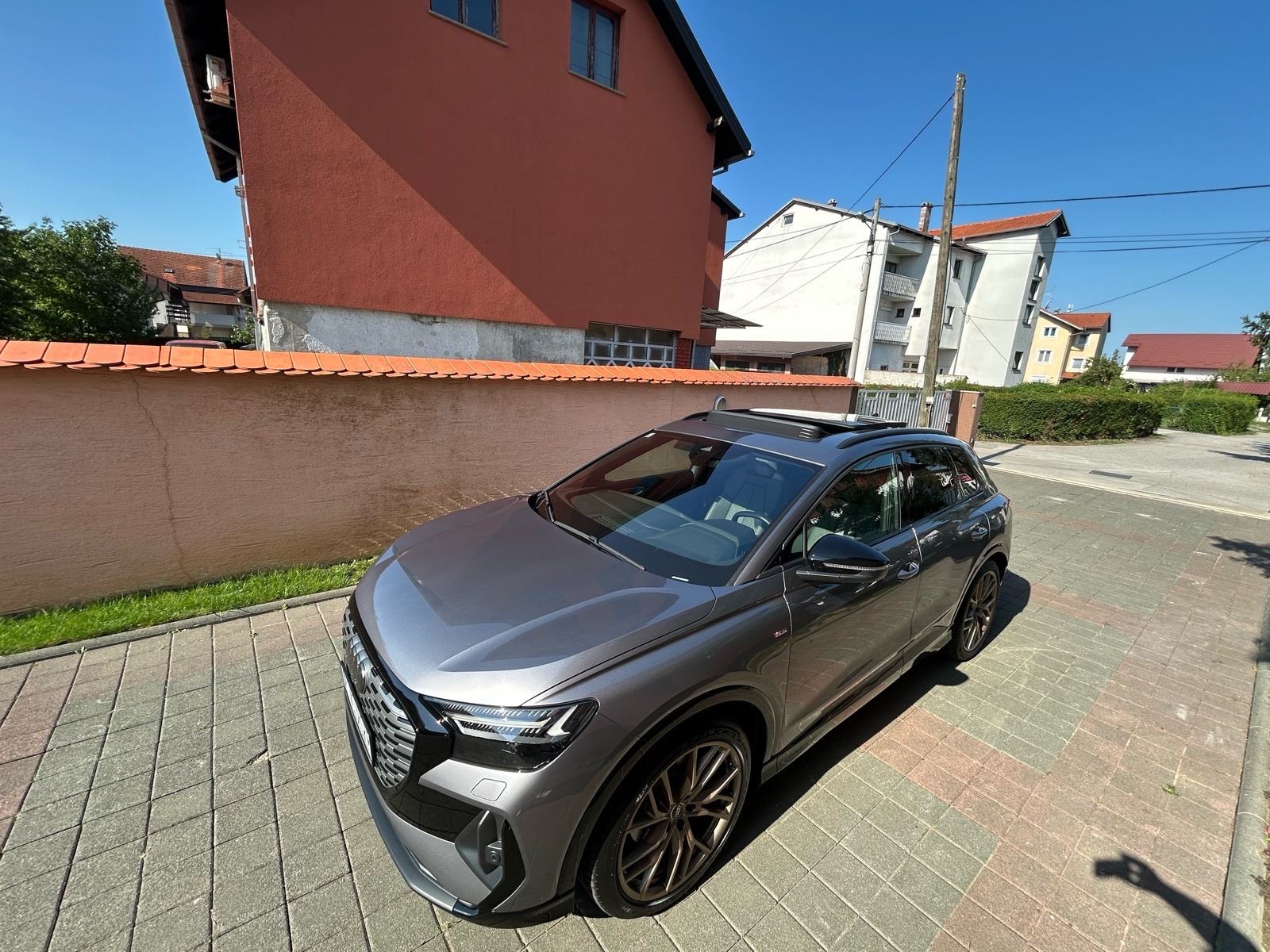 Audi Q4 -35 - e-tron-S-Line,170ks, Full, fotografija 3