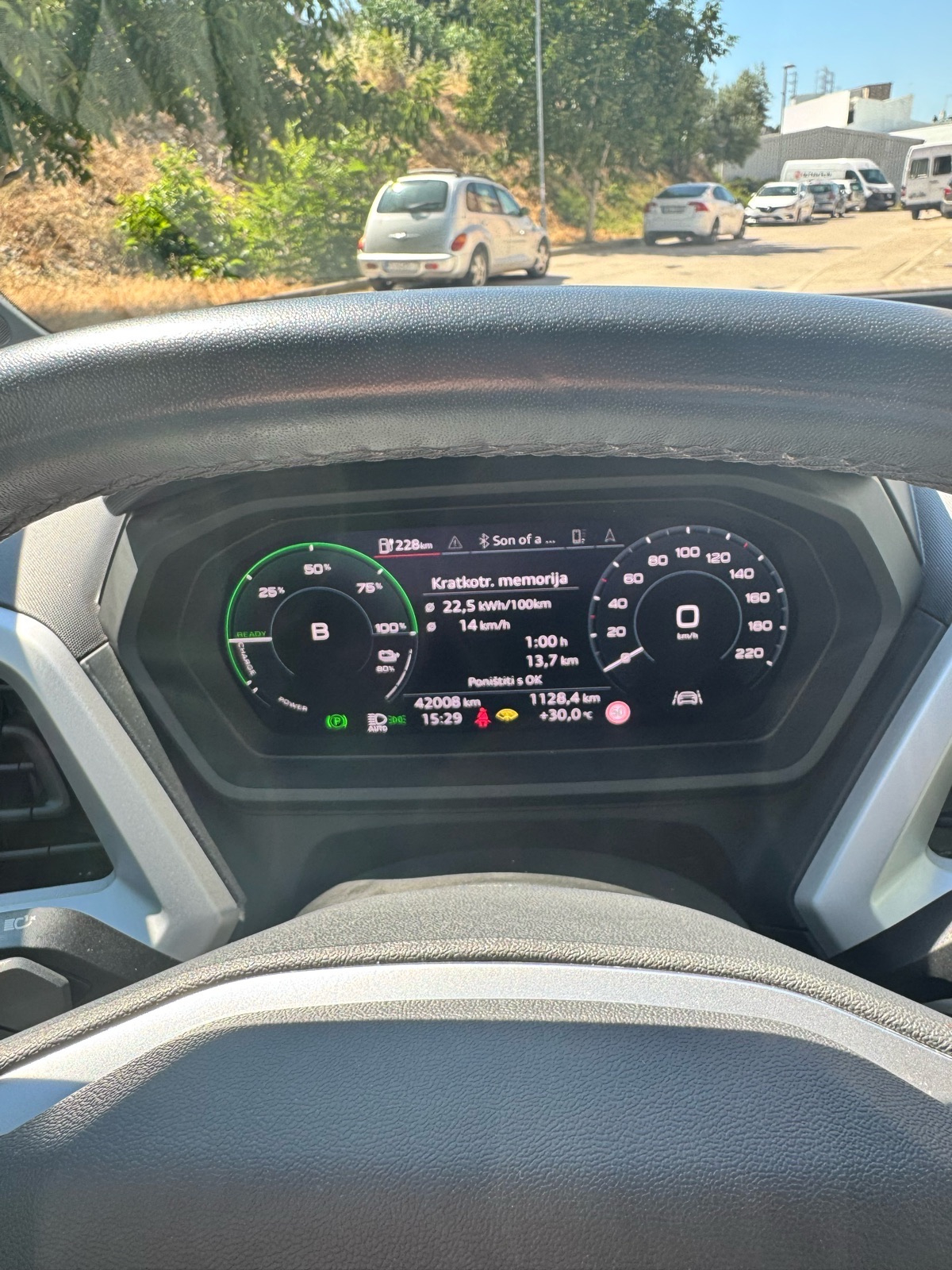 Audi Q4 e-tron S Line 2023, fotografija 6