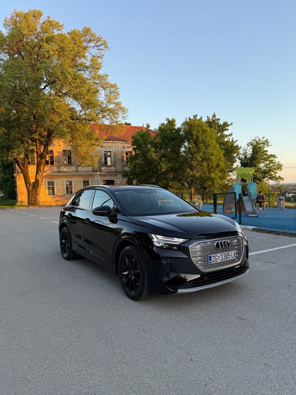 AUDI Q4 40 E-TRON,VIRTUAL,ACC,LED,GARANCIJA, fotografija 3
