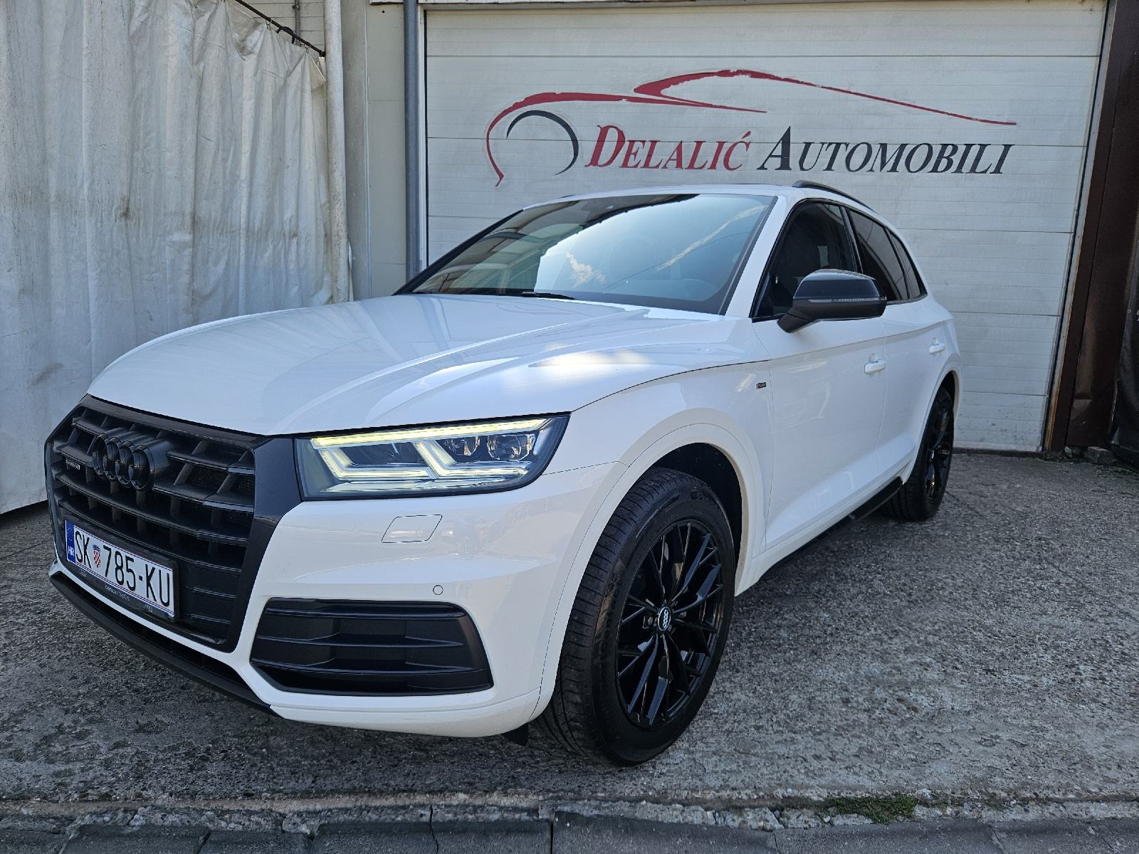 Audi Q5 2,0 TDI automatik,S-line,QUATRO, HR AUTO,!!!, fotografija 2
