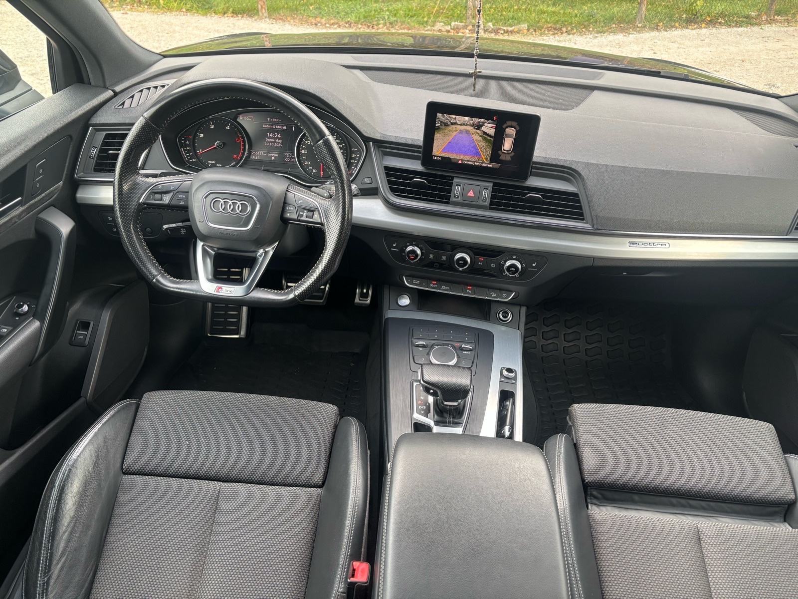 Audi Q5 2,0 TDI automatik S-line QUATTRO, fotografija 19