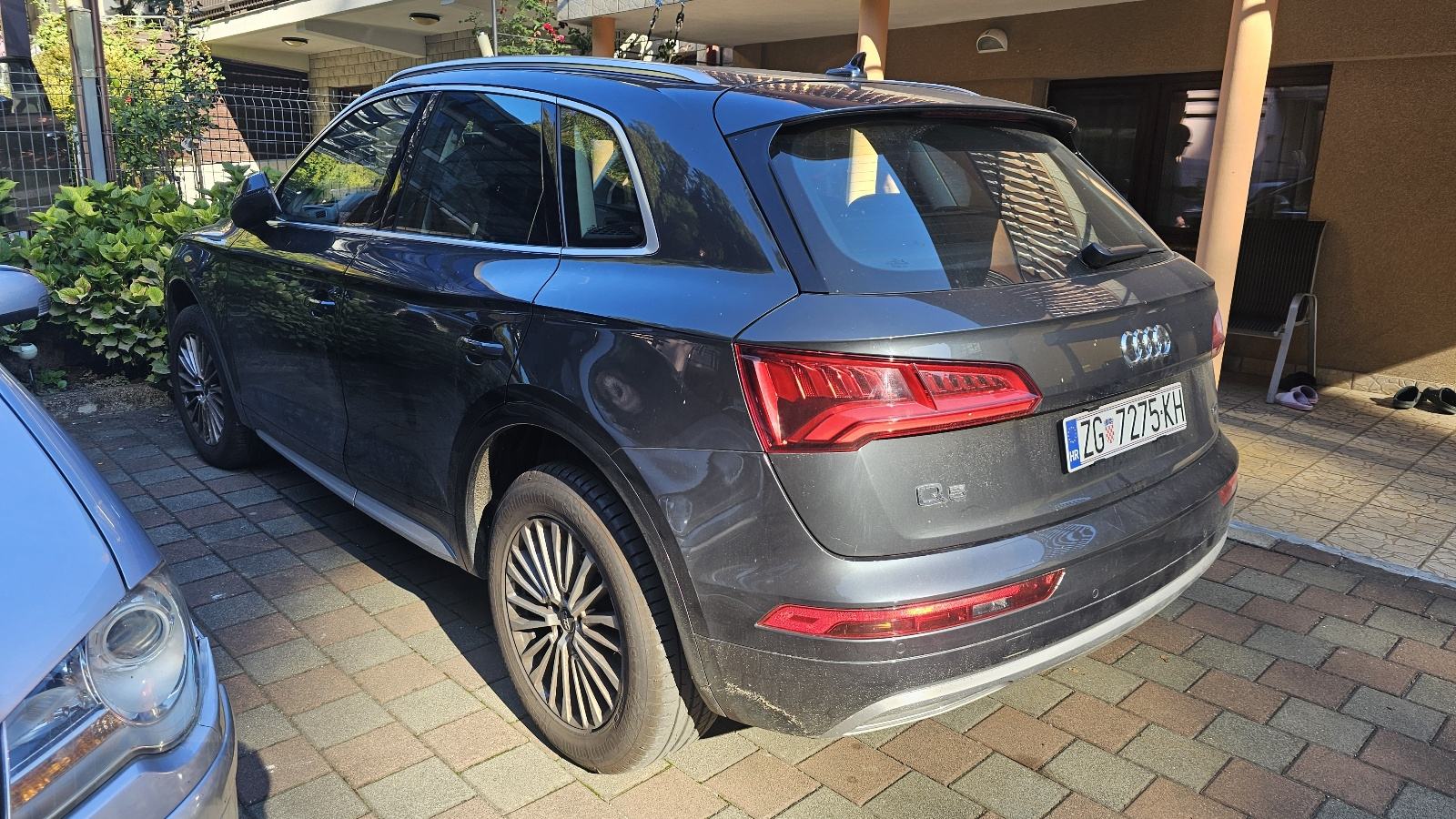 Audi Q5 2,0 TDI automatik, fotografija 3