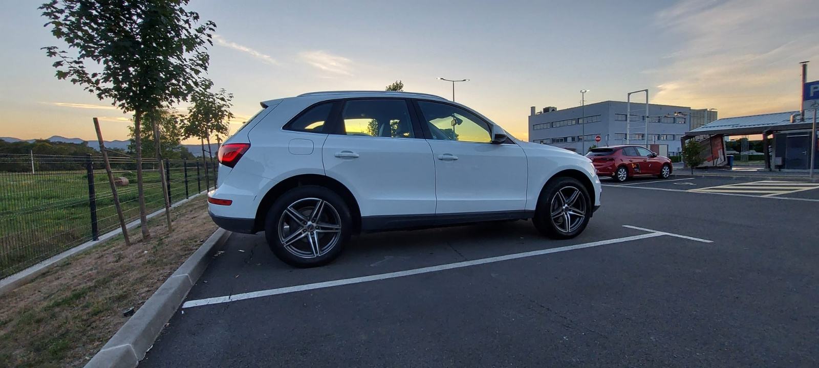 Audi Q5 2.0 tdi automatik, fotografija 5