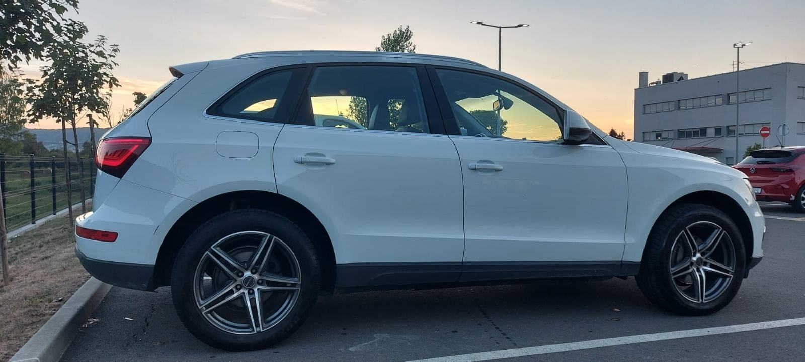 Audi Q5 2.0 tdi automatik, fotografija 6