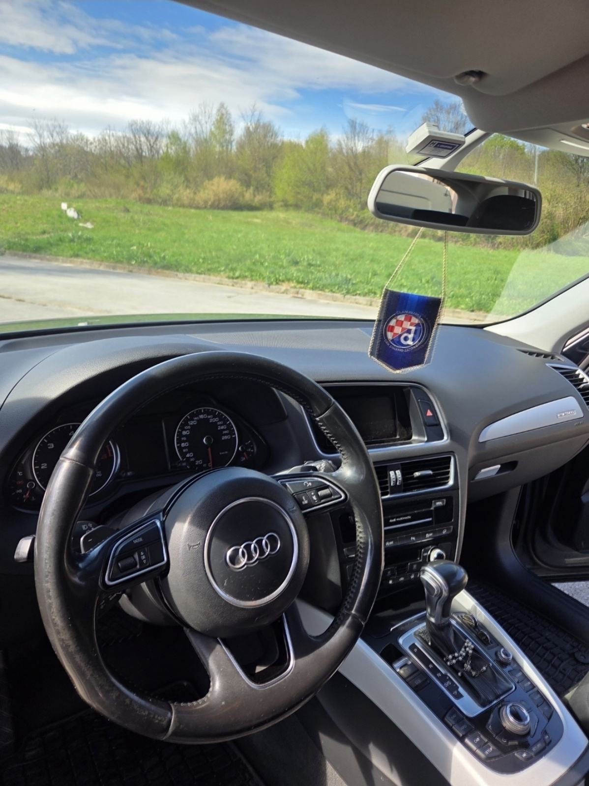 Audi Q5 2,0 TDI automatik quattro, fotografija 9