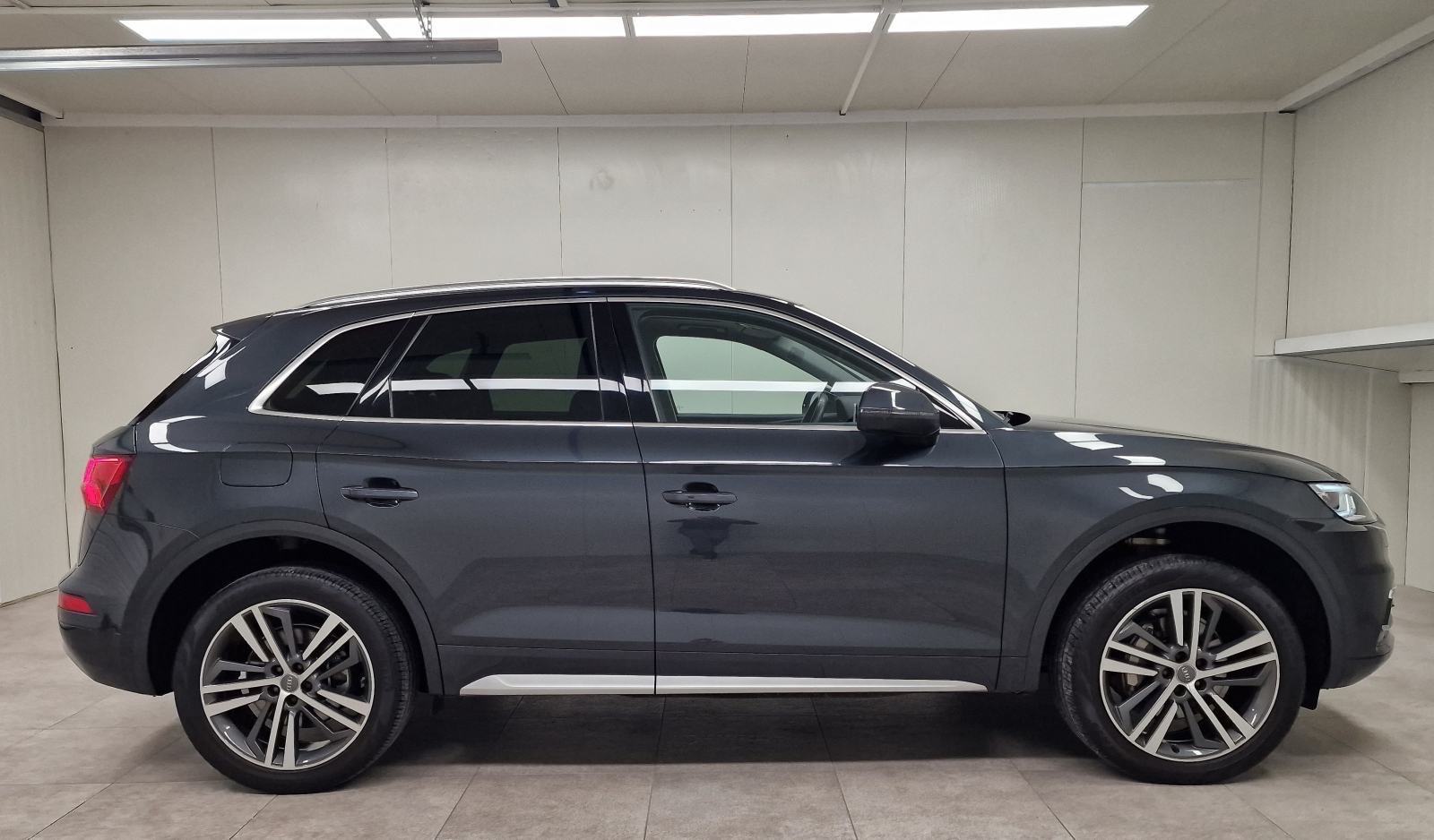 Audi Q5 2,0 TDI automatik, fotografija 5