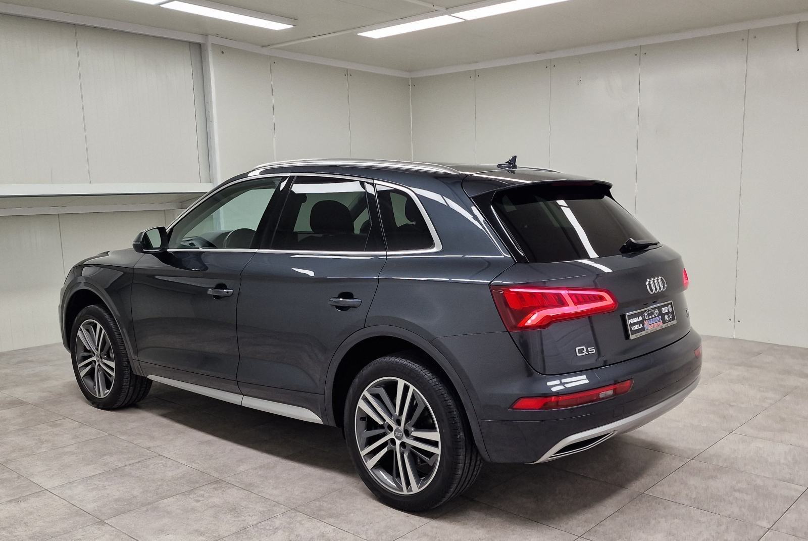 Audi Q5 2,0 TDI automatik, fotografija 6
