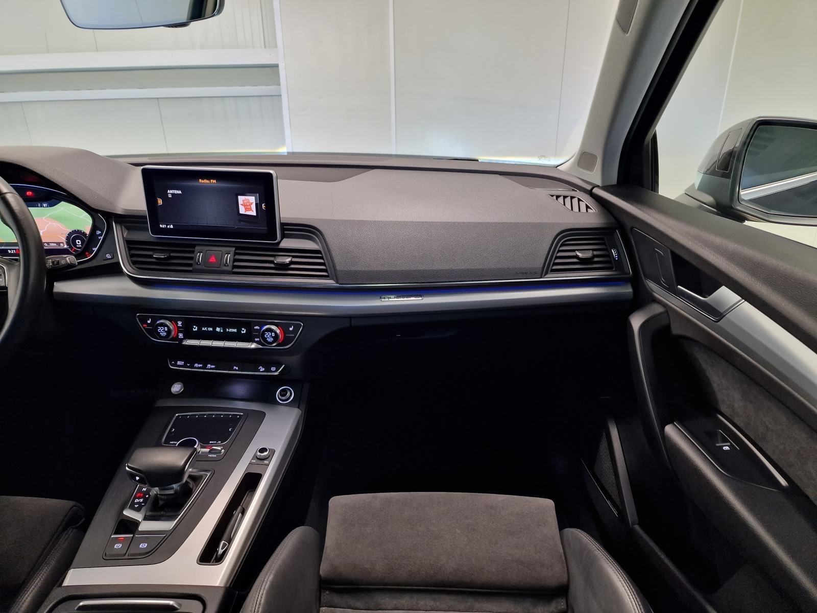 Audi Q5 2,0 TDI automatik, fotografija 13