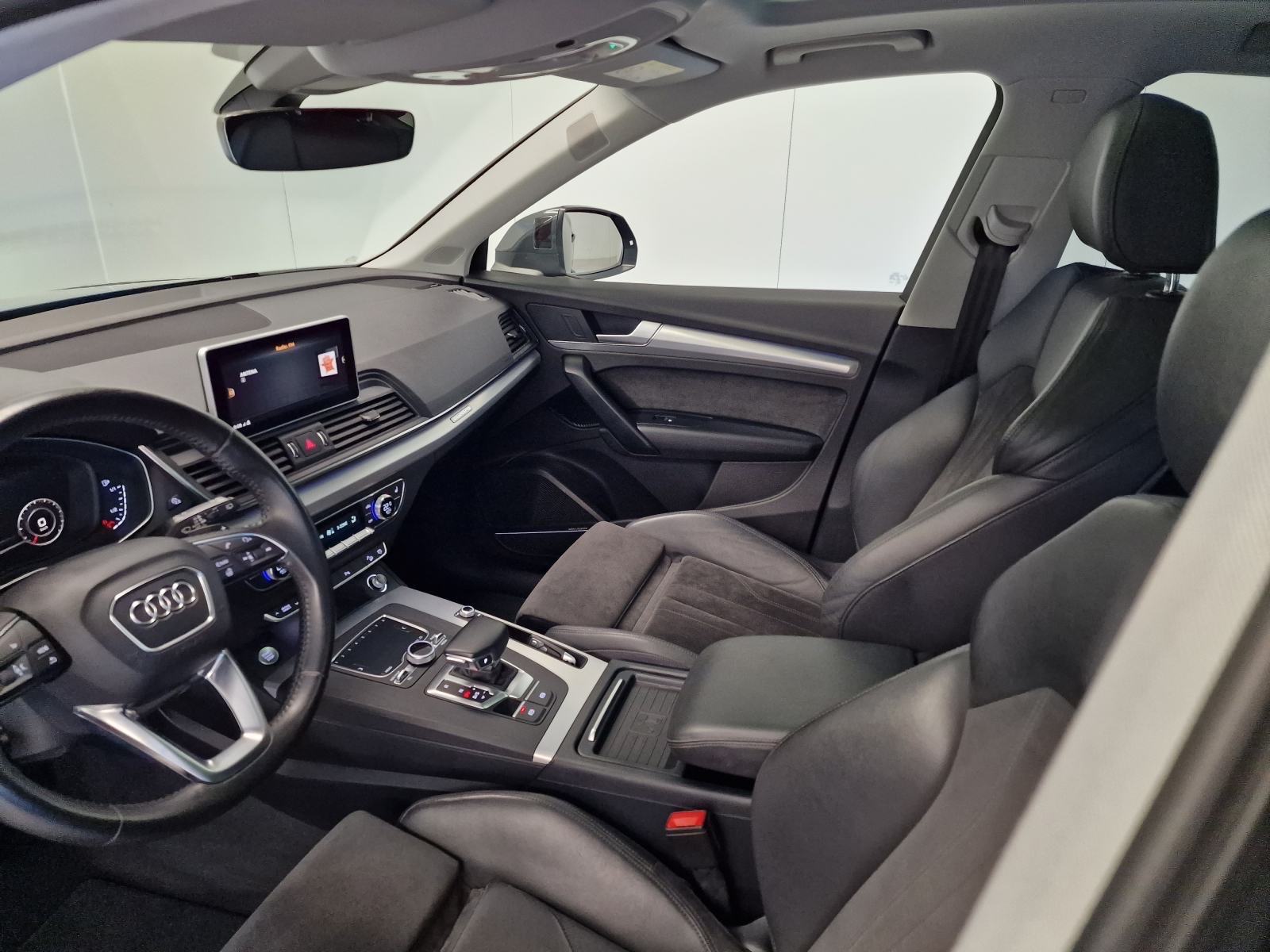 Audi Q5 2,0 TDI automatik, fotografija 19