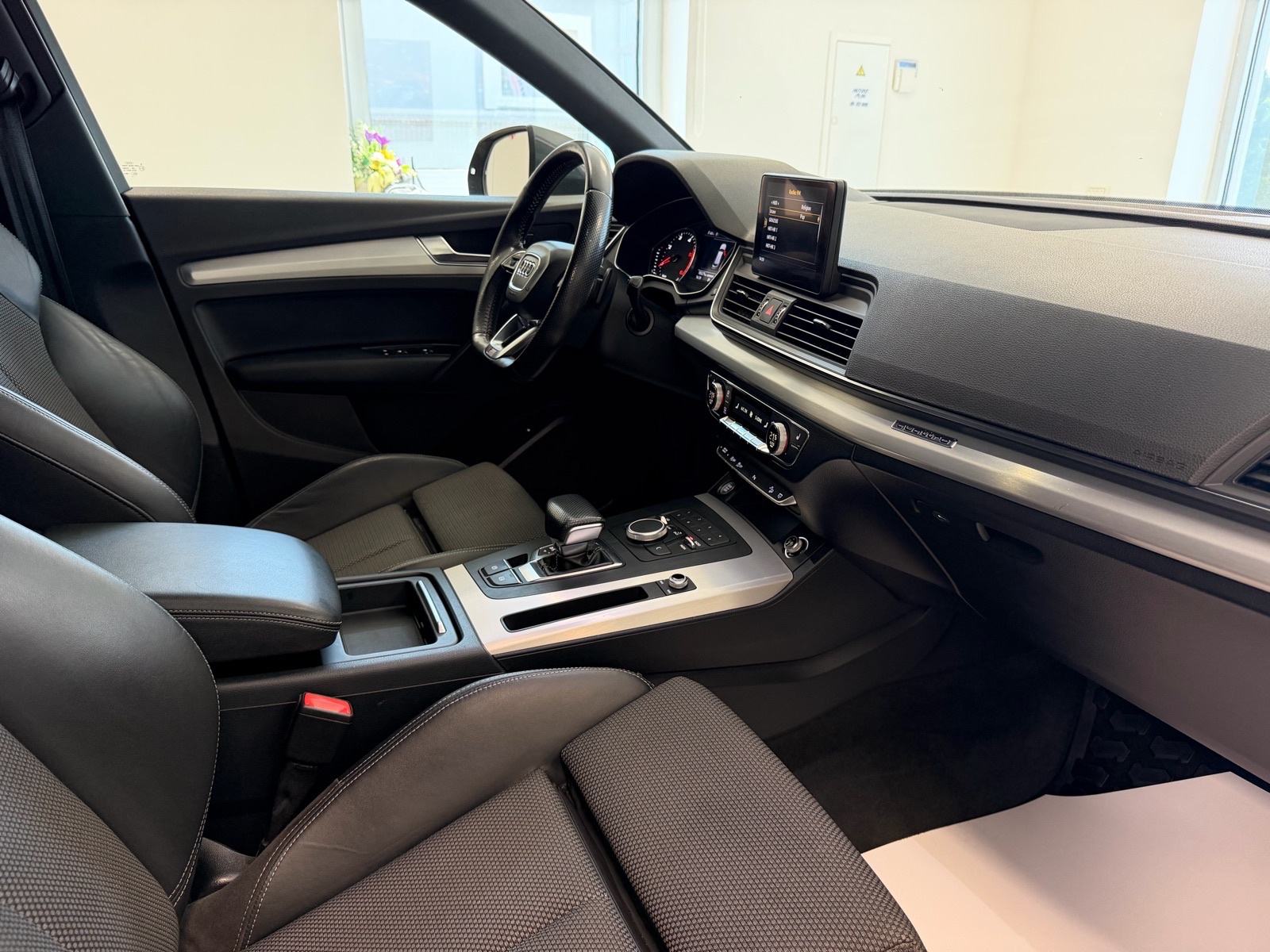 Audi Q5 2,0 TDI ⭐️S-line⭐️Quattro⭐️, fotografija 10