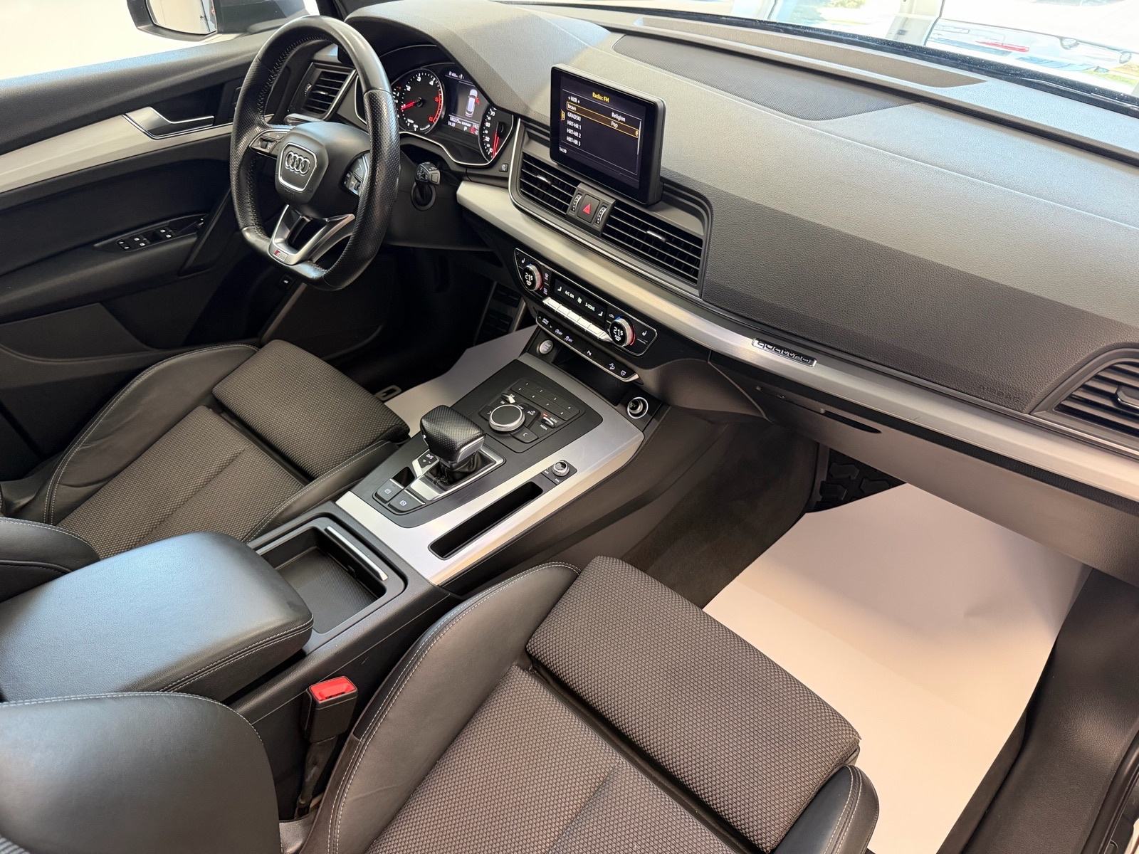 Audi Q5 2,0 TDI ⭐️S-line⭐️Quattro⭐️, fotografija 12
