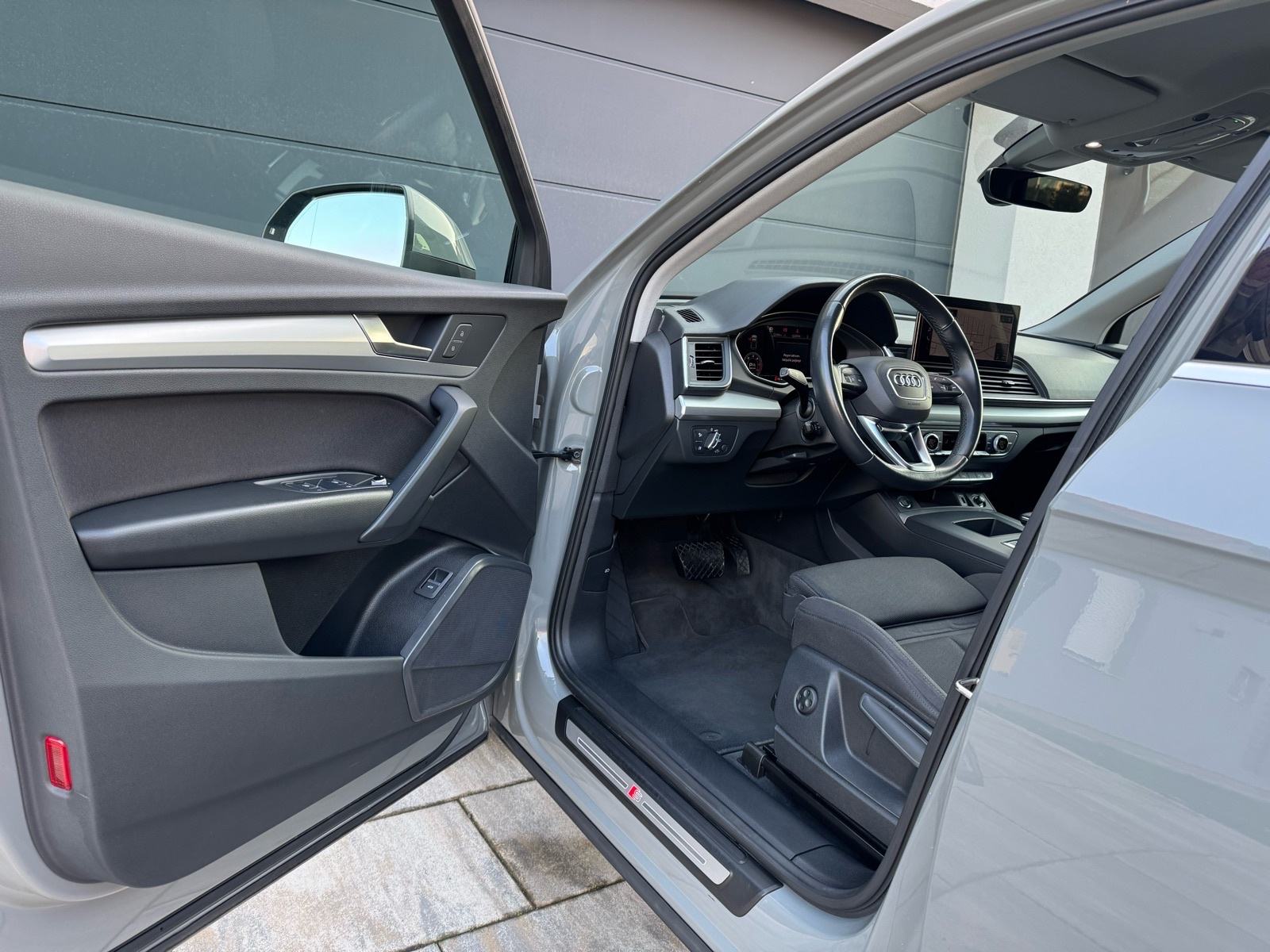 Audi Q5 40TDI Sline - VIRTUAL, JAMSTVO, LEASING BEZ UČEŠĆA, fotografija 13